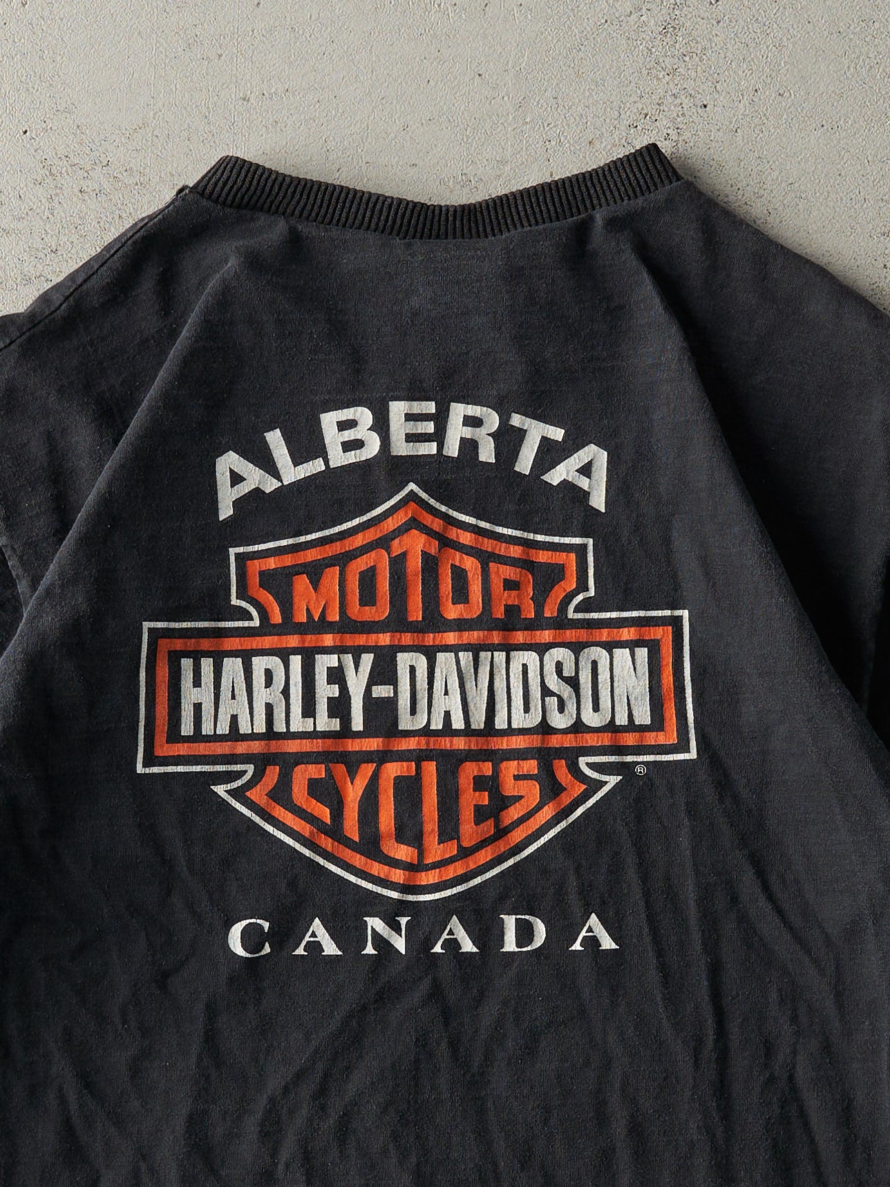 Vintage 00' Black Alberta Harley Davidson V Neck Tee (M/L)