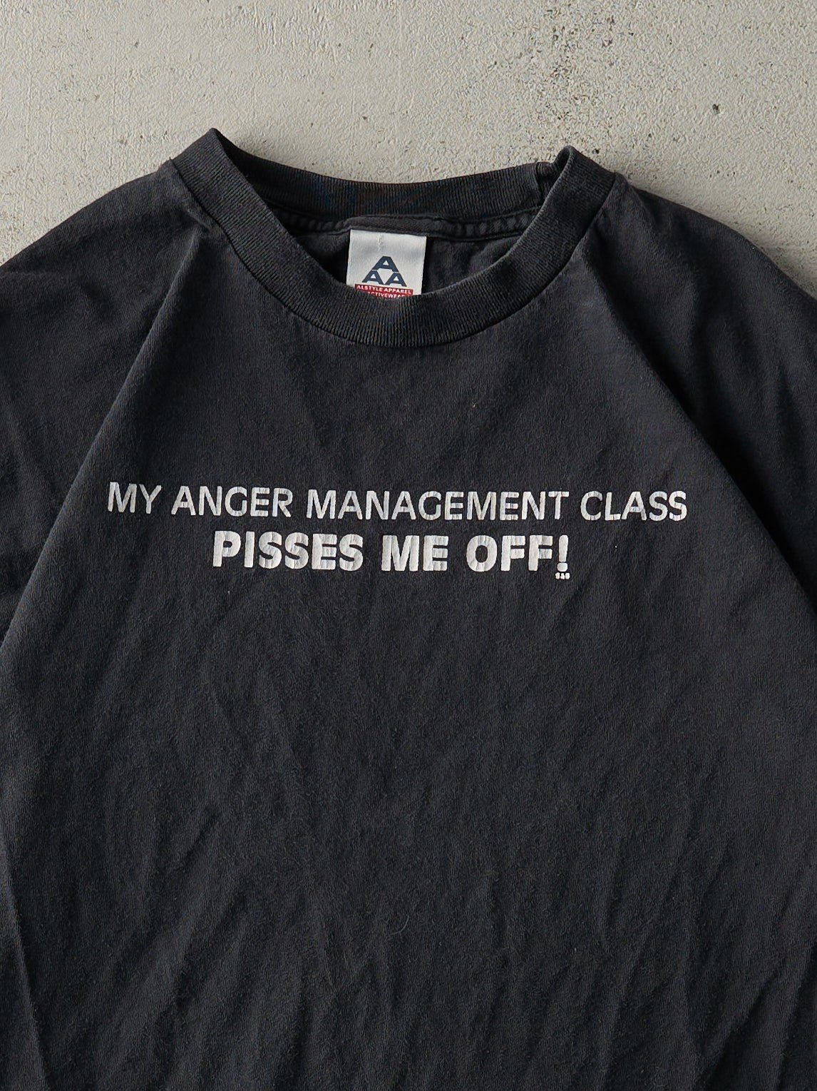 Vintage Y2K Black Anger Management Slogan Tee (M)