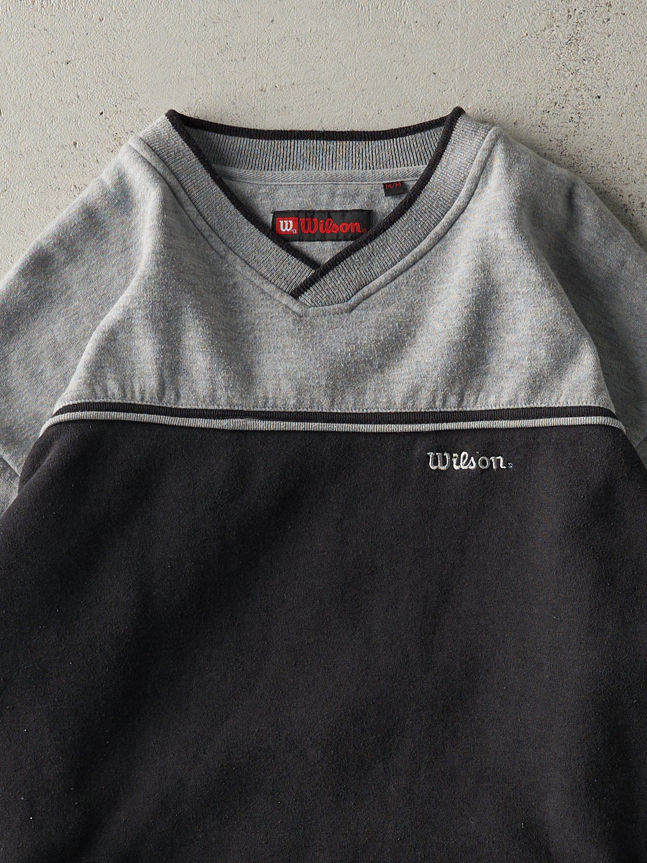 Vintage Y2K Grey & Black Embroidered Wilson V Neck Sweatshirt (M/L)