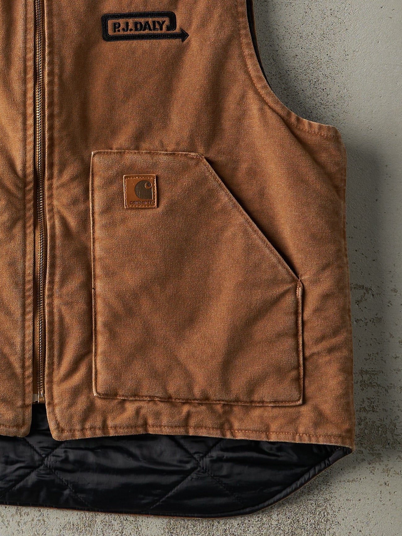 Vintage Y2K Camel Embroidered Carhartt Vest (M)