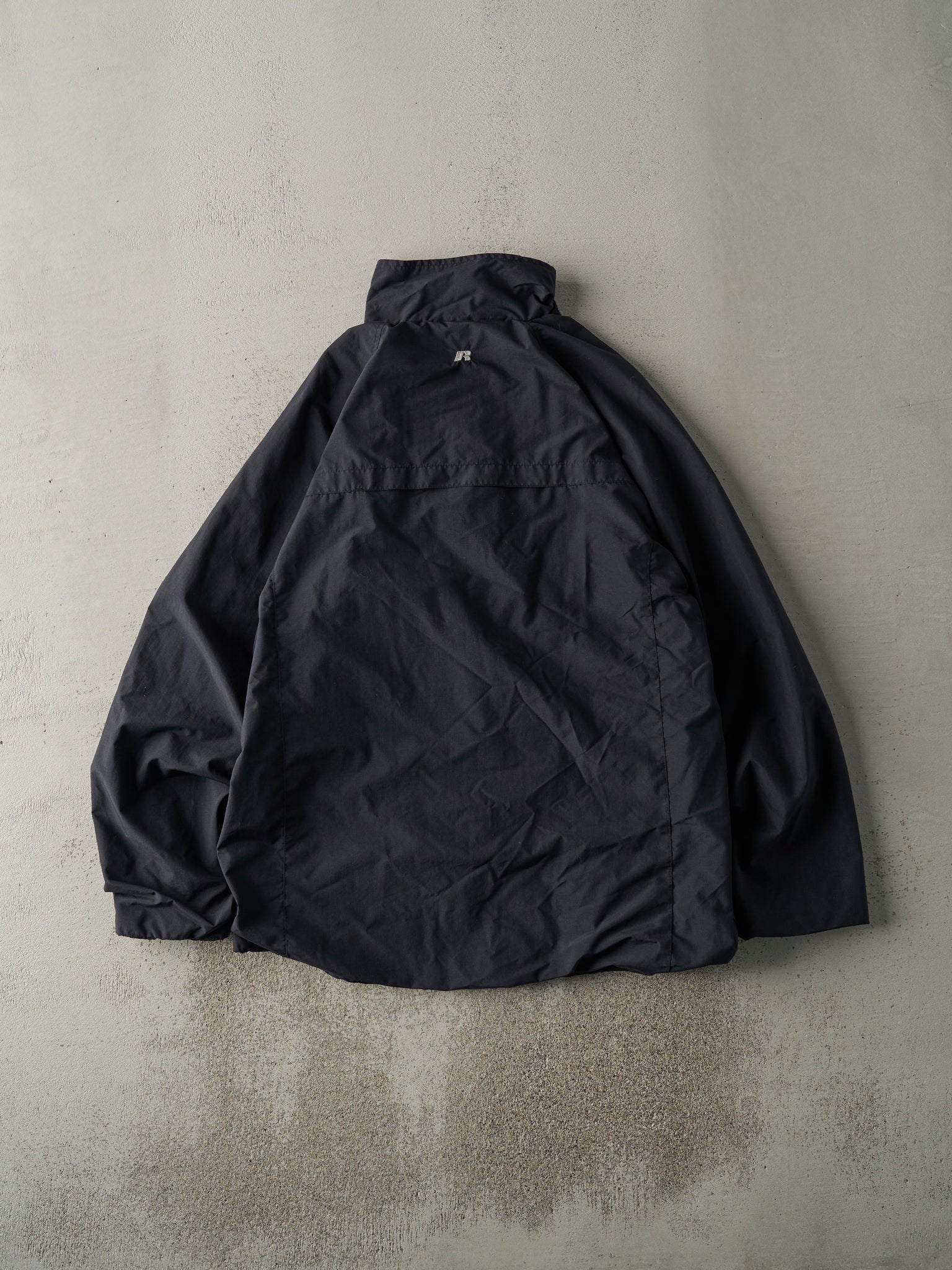 Vintage Y2K Black Russell Athletic Black Zip Up Windbreaker Jacket (L/XL)
