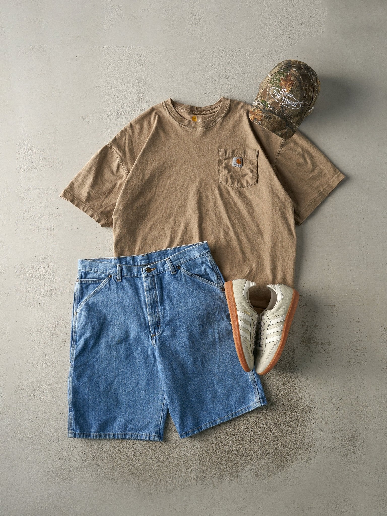 Vintage Y2K Light Wash Wrangler Carpenter Jean Shorts (33x10.5)