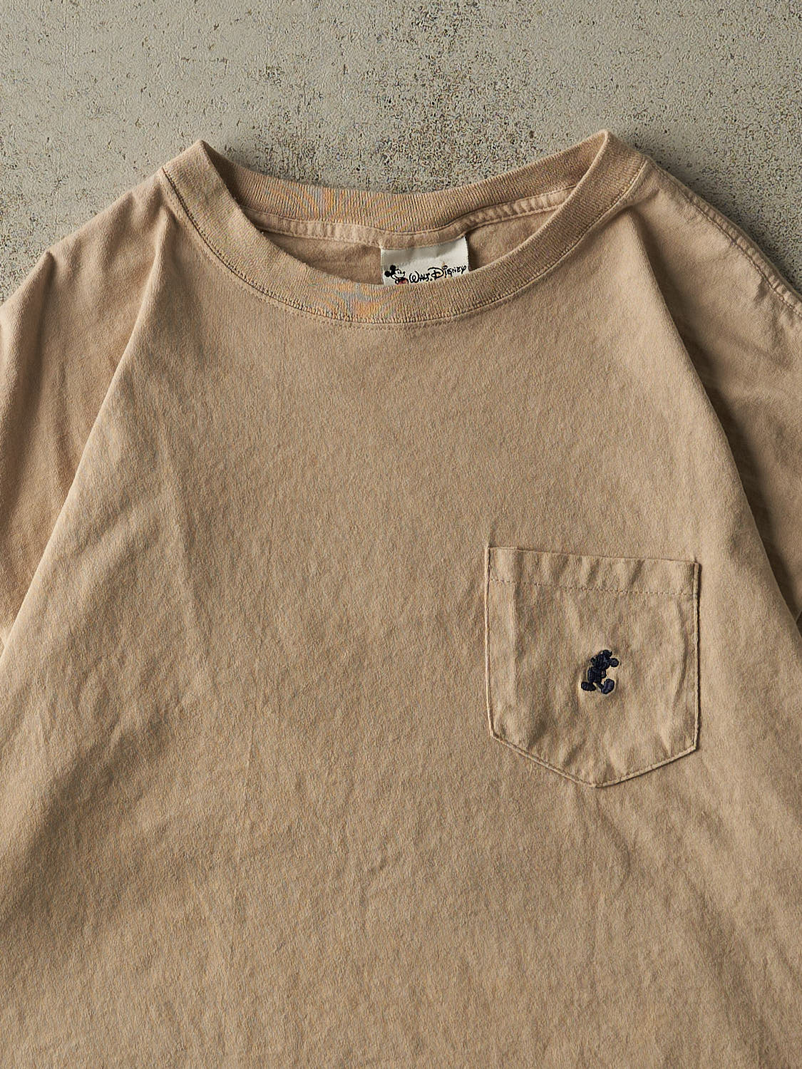 Vintage Y2K Beige Embroidered Disney World Pocket Tee (XL)