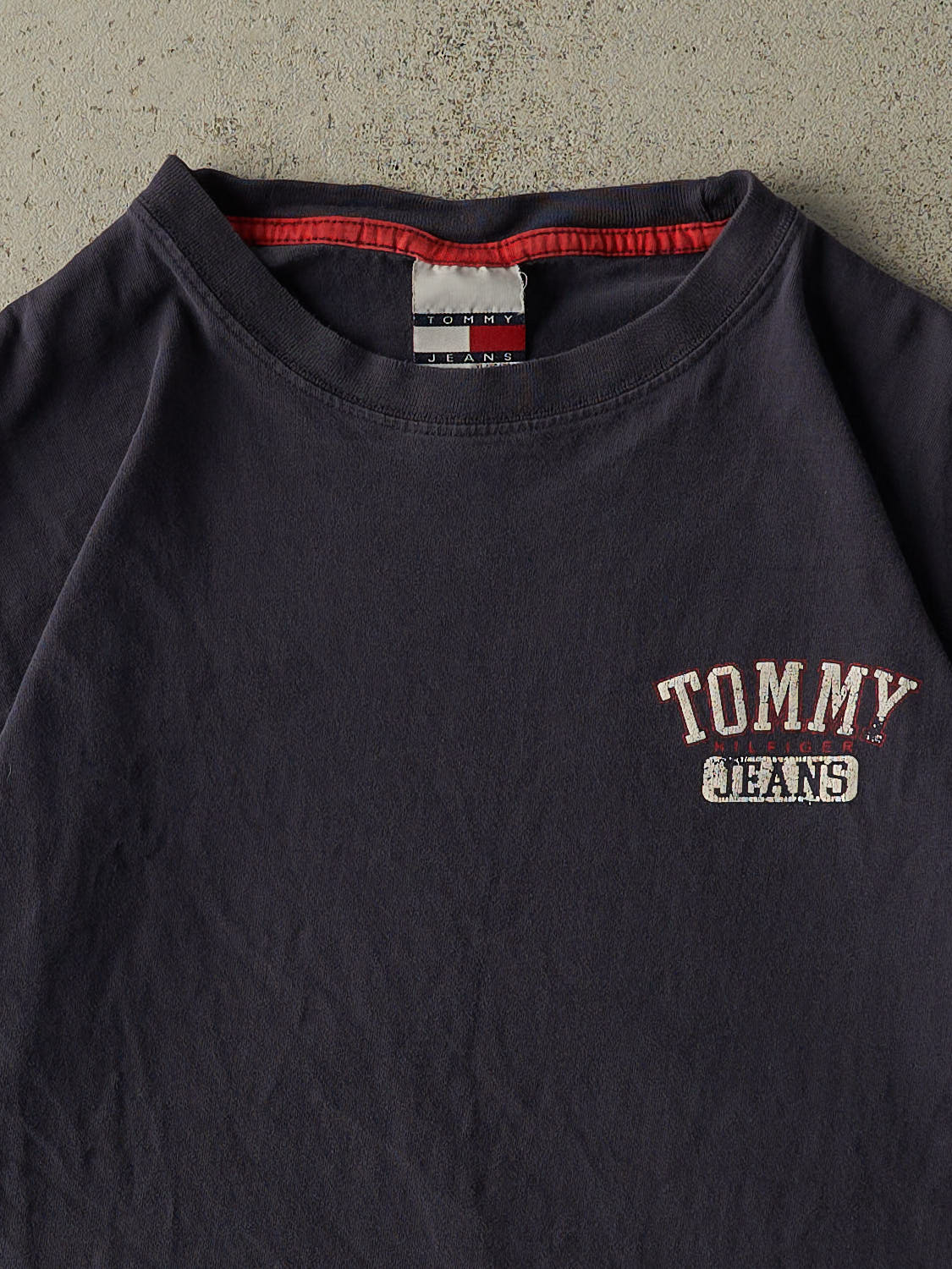 Vintage Y2K Navy Blue Tommy Jeans Tee (L)