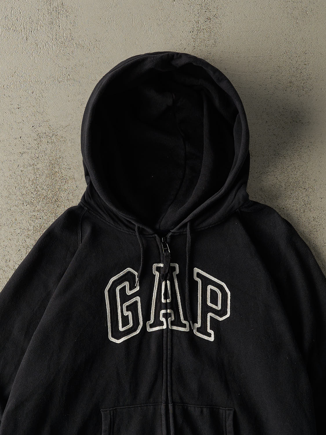 Vintage Y2K Faded Black Gap Embroidered Zip Up Hoodie (L/XL