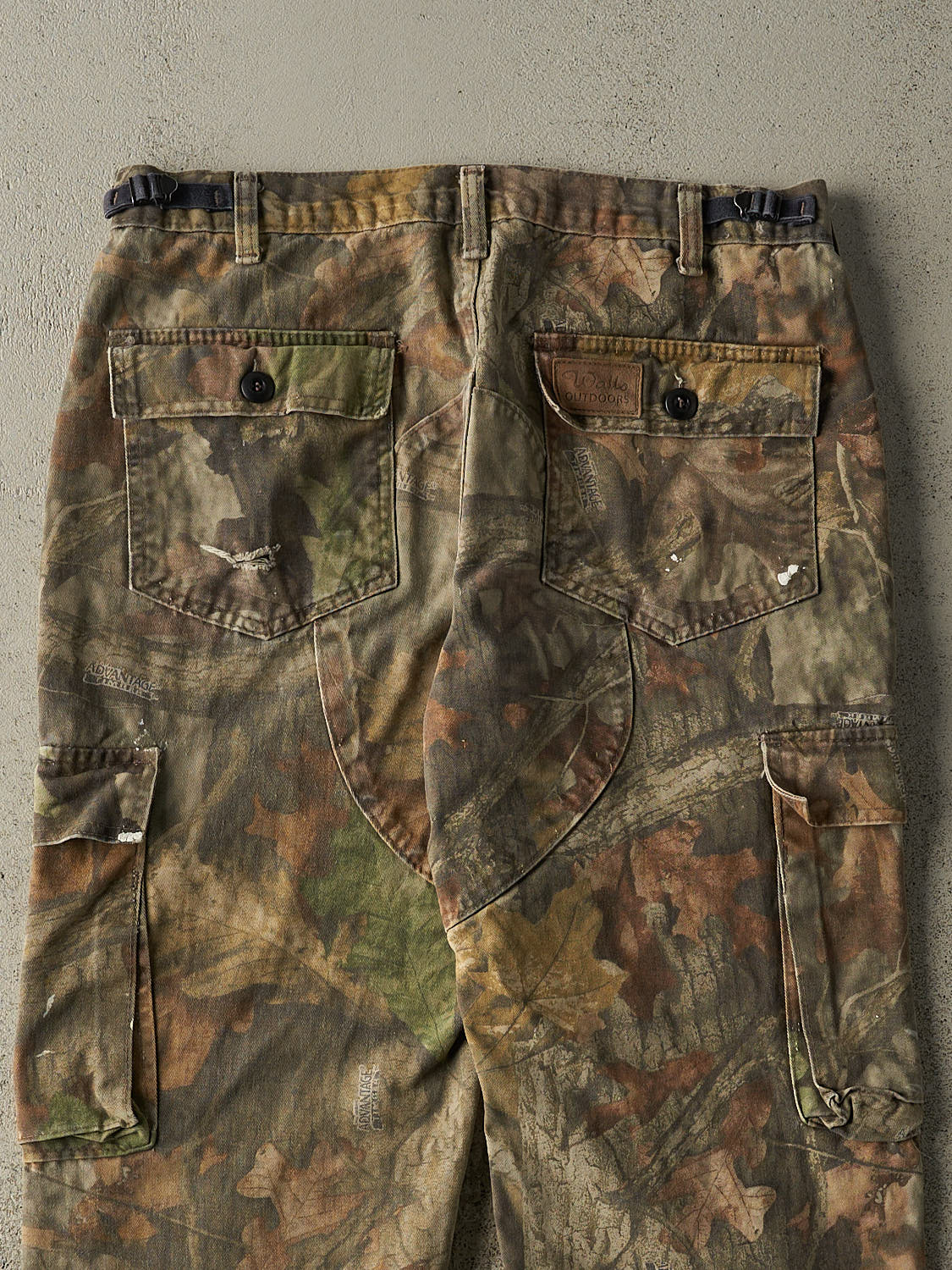 Vintage Y2K Camo Advantage Cargo Pants (33x30.5)