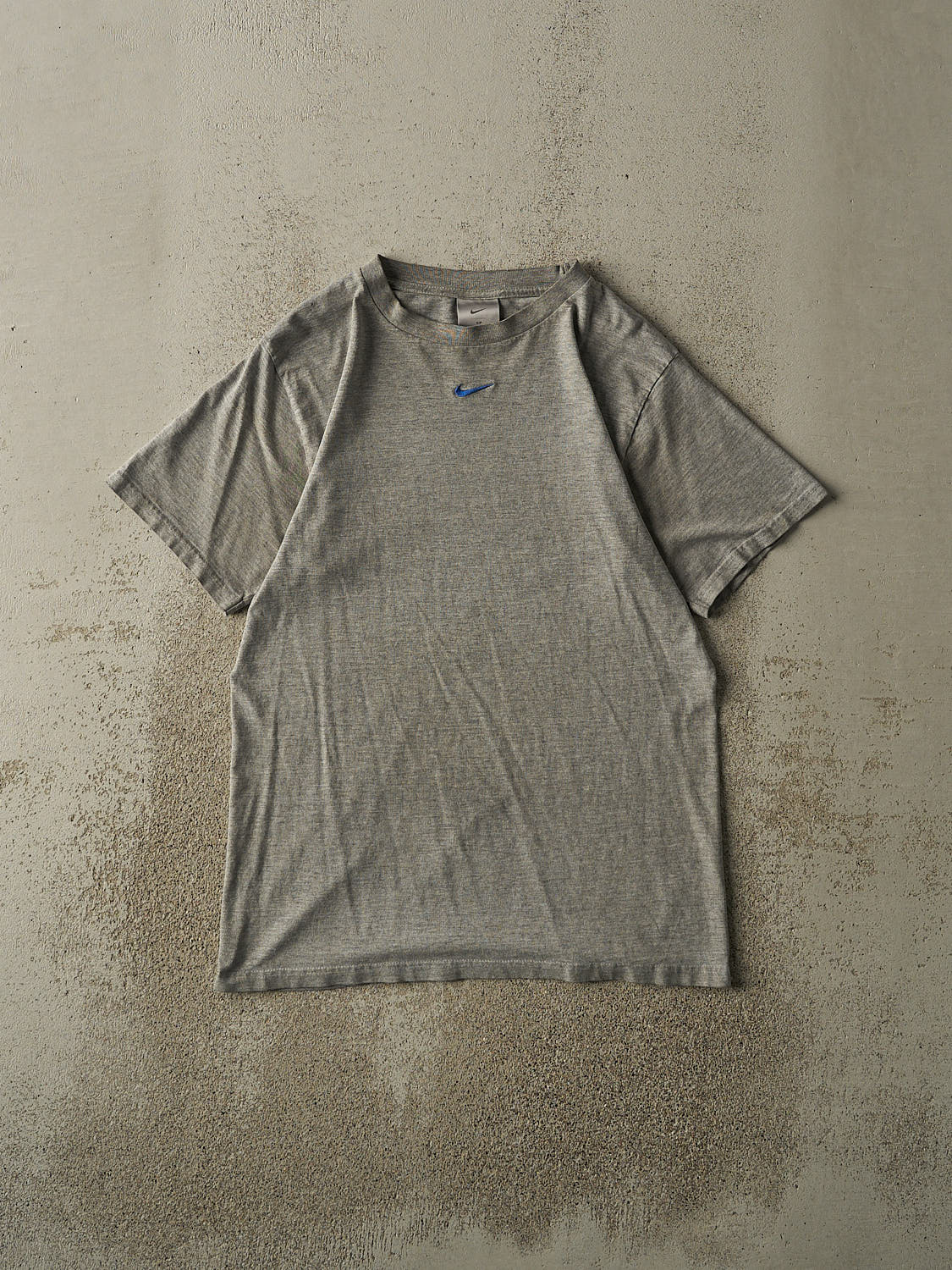 Vintage Y2K Grey Nike Embroidered Swoosh Tee (S/M)