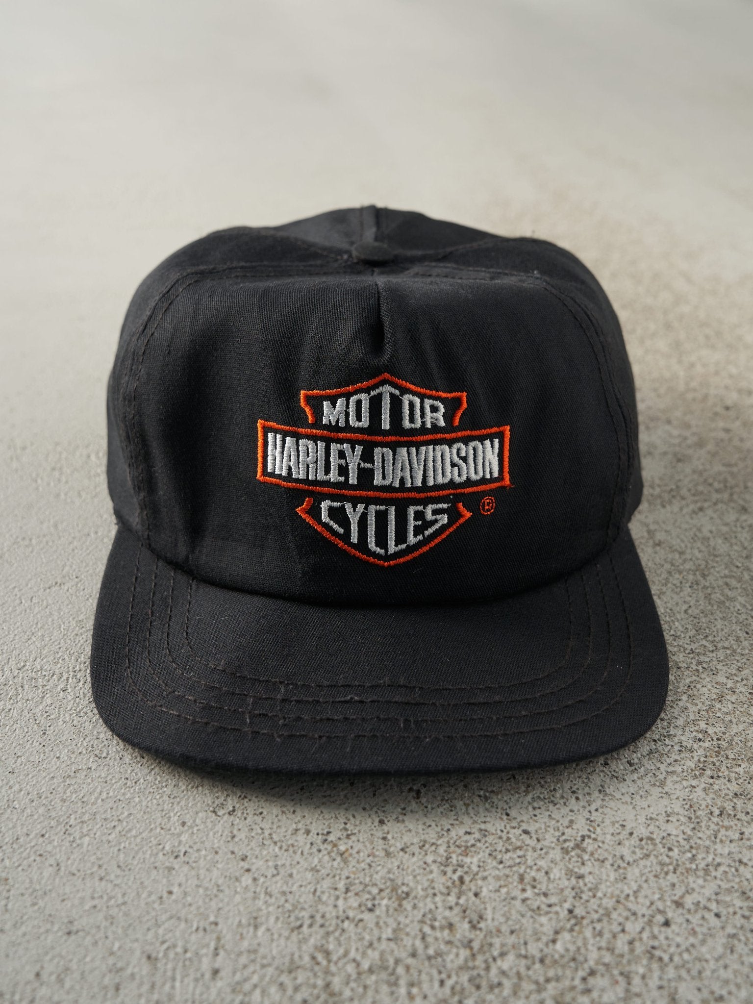 Vintage 90s Black Embroidered Harley Davidson Leather Strapback Hat