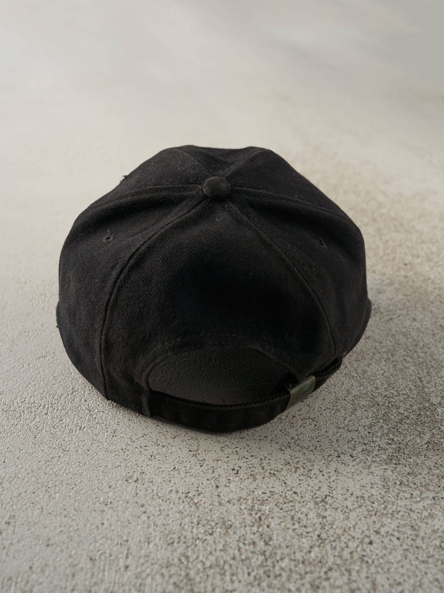 Vintage 90s Black Embroidered Budweiser Nascar Strapback Hat