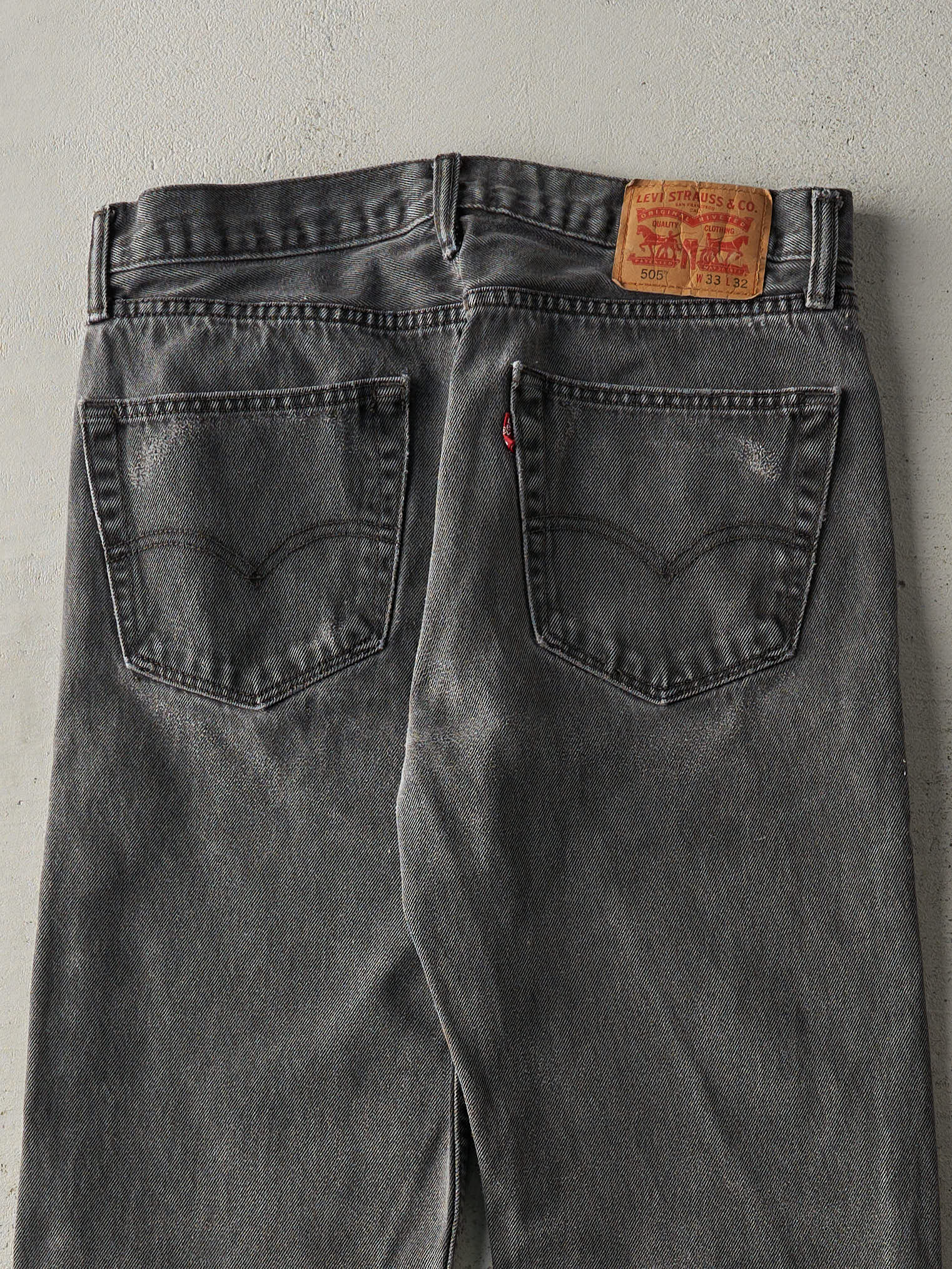 Vintage Y2K Grey Levi's 505 Denim Pants (33x30)