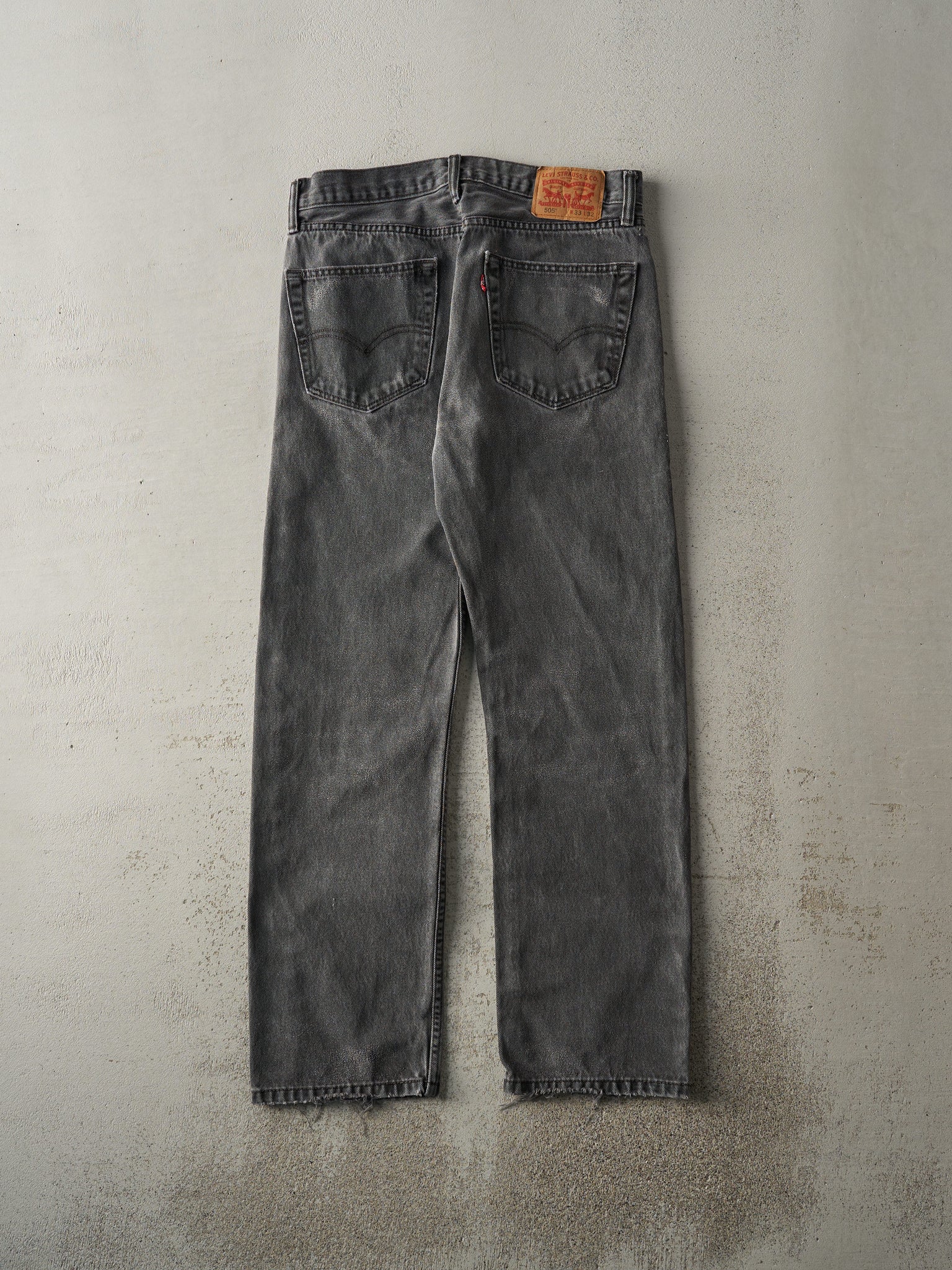 Vintage Y2K Grey Levi's 505 Denim Pants (33x30)