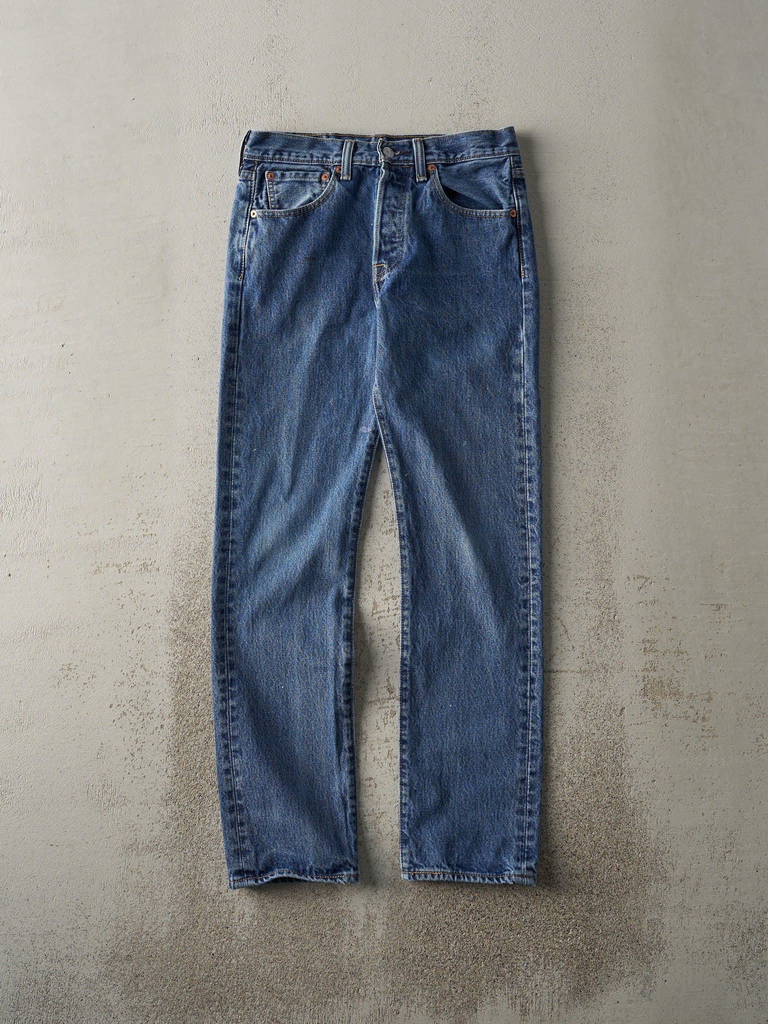 Vintage Y2K Mid Wash Levi's 501 Jeans (28x30)