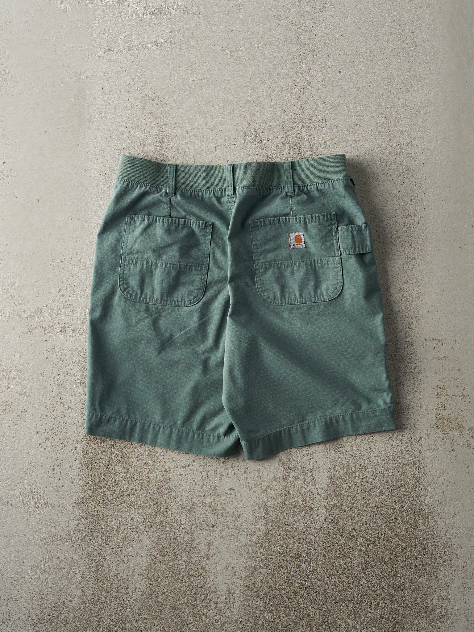 Vintage Y2K Green Carhartt Ripstop Shorts (33x9.5)