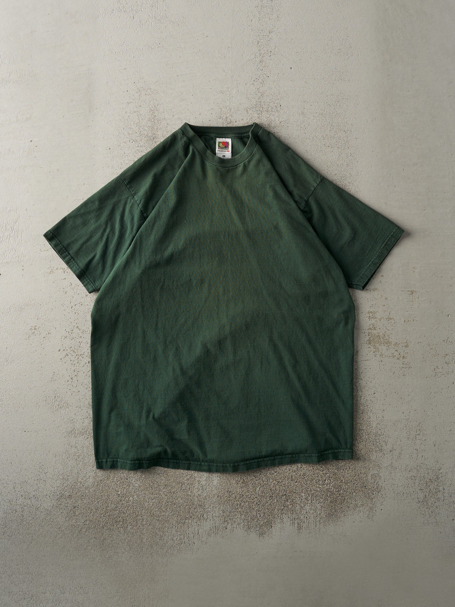 Vintage Y2K Forest Green Blank Tee (L/XL)