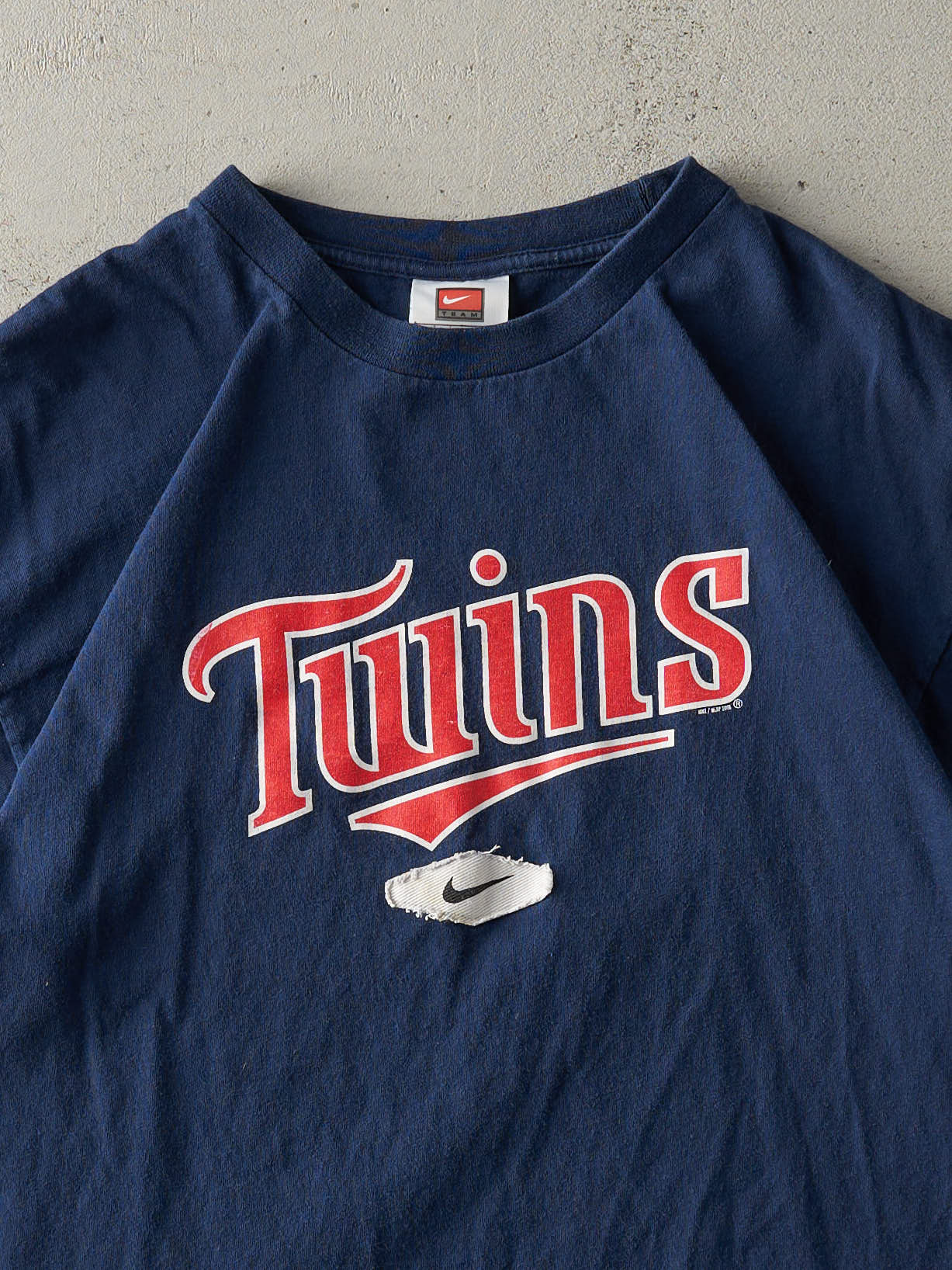 Vintage 06' Navy Blue Nike Minnesota Twins Tee (L)