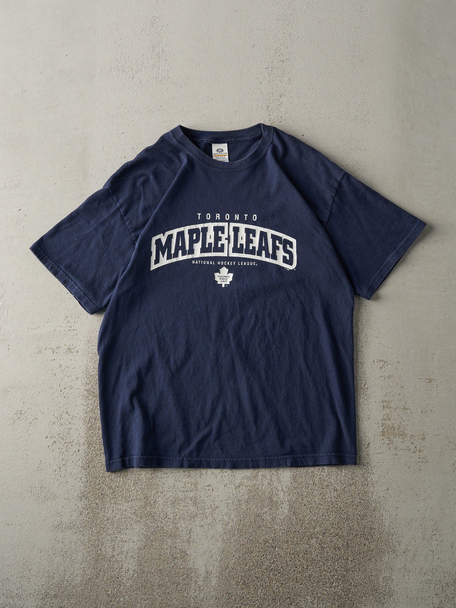 Vintage Y2K Navy Blue Toronto Maple Leafs Tee (M/L)