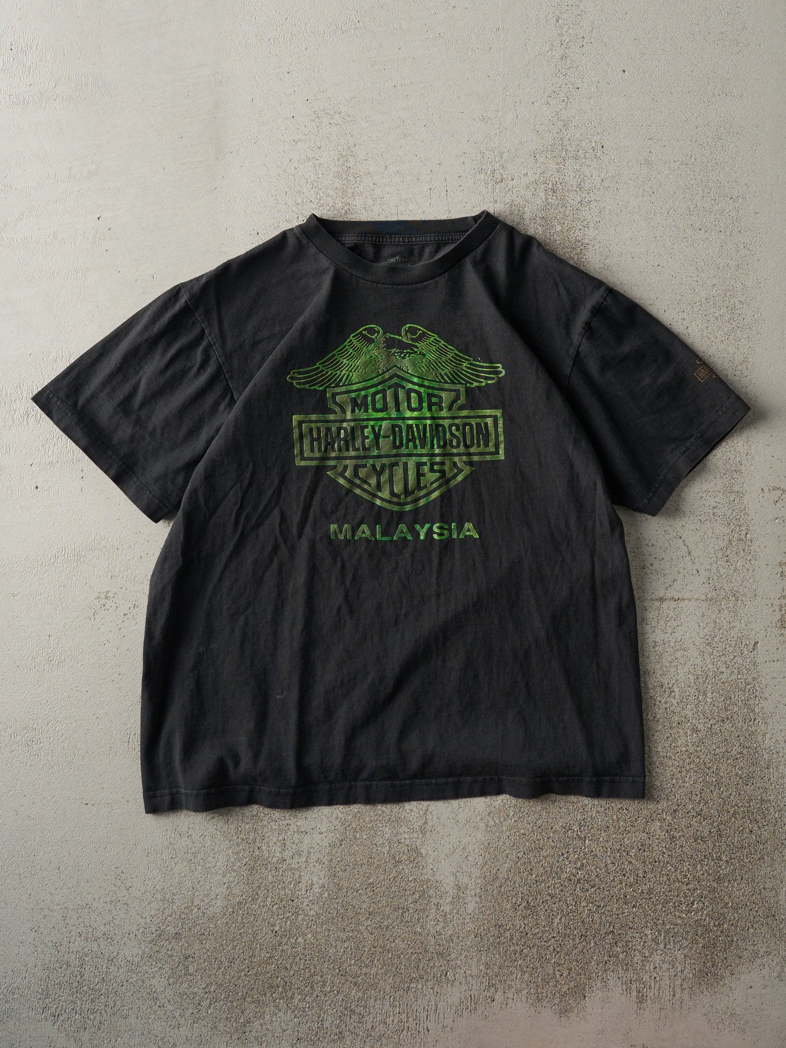 Vintage Y2K Black Harley Davidson Malaysia Tee (M)