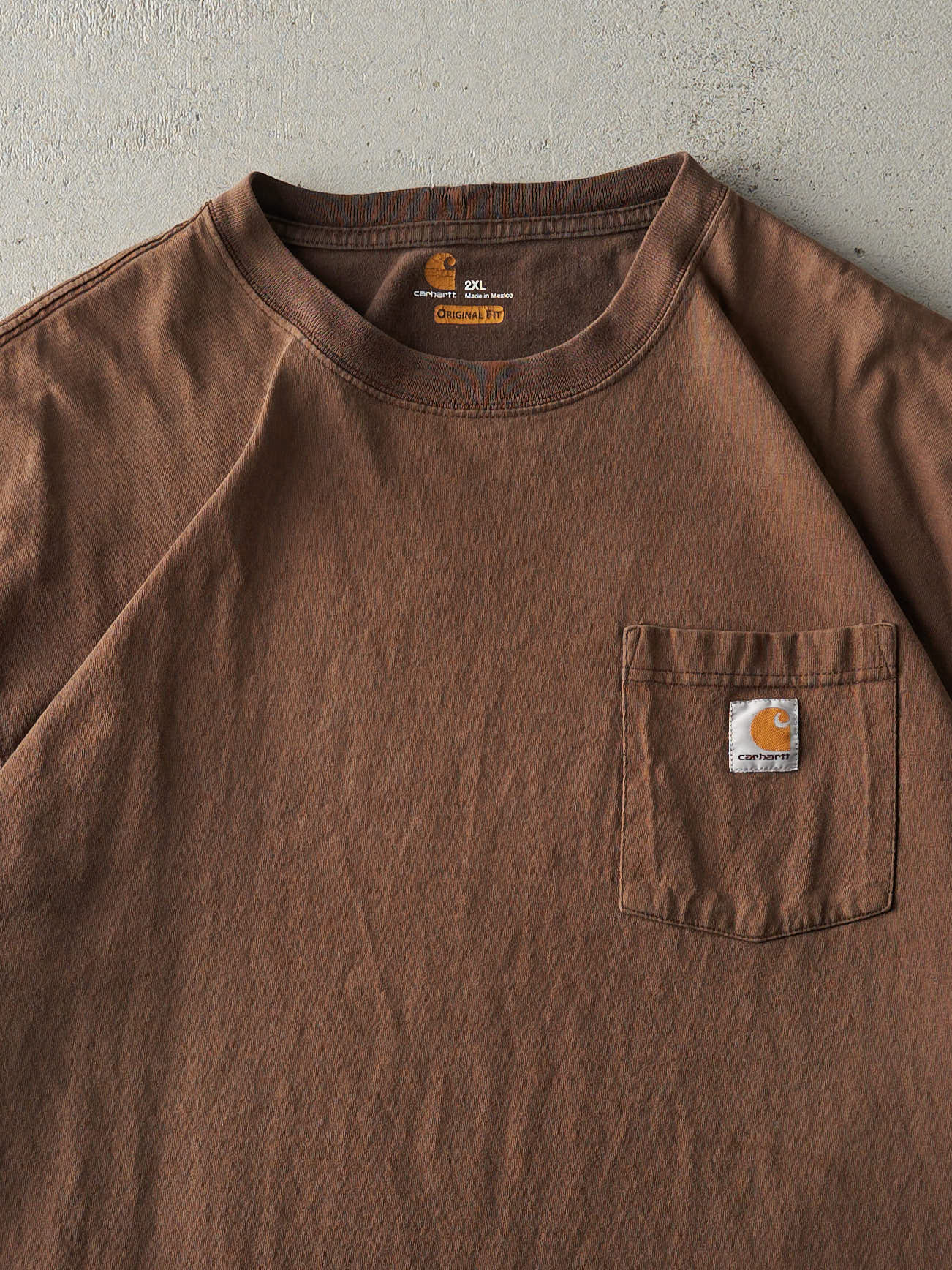 Vintage Y2K Sun Faded Brown Carhartt Pocket Tee (XXL)