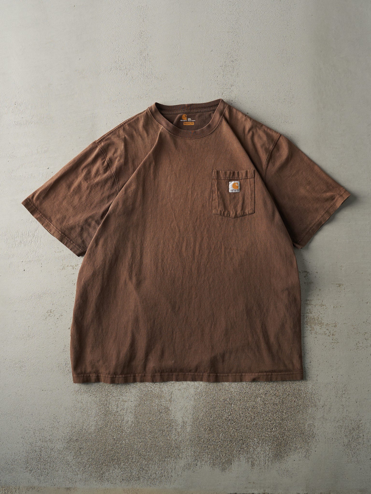 Vintage Y2K Sun Faded Brown Carhartt Pocket Tee (XXL)