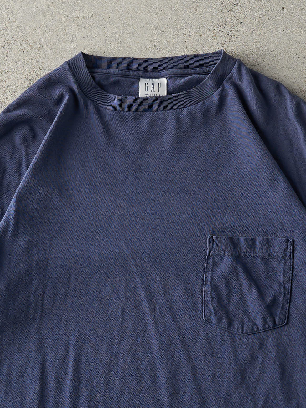 Vintage 90s Navy Blue Single Stitch Pocket Tee (M)