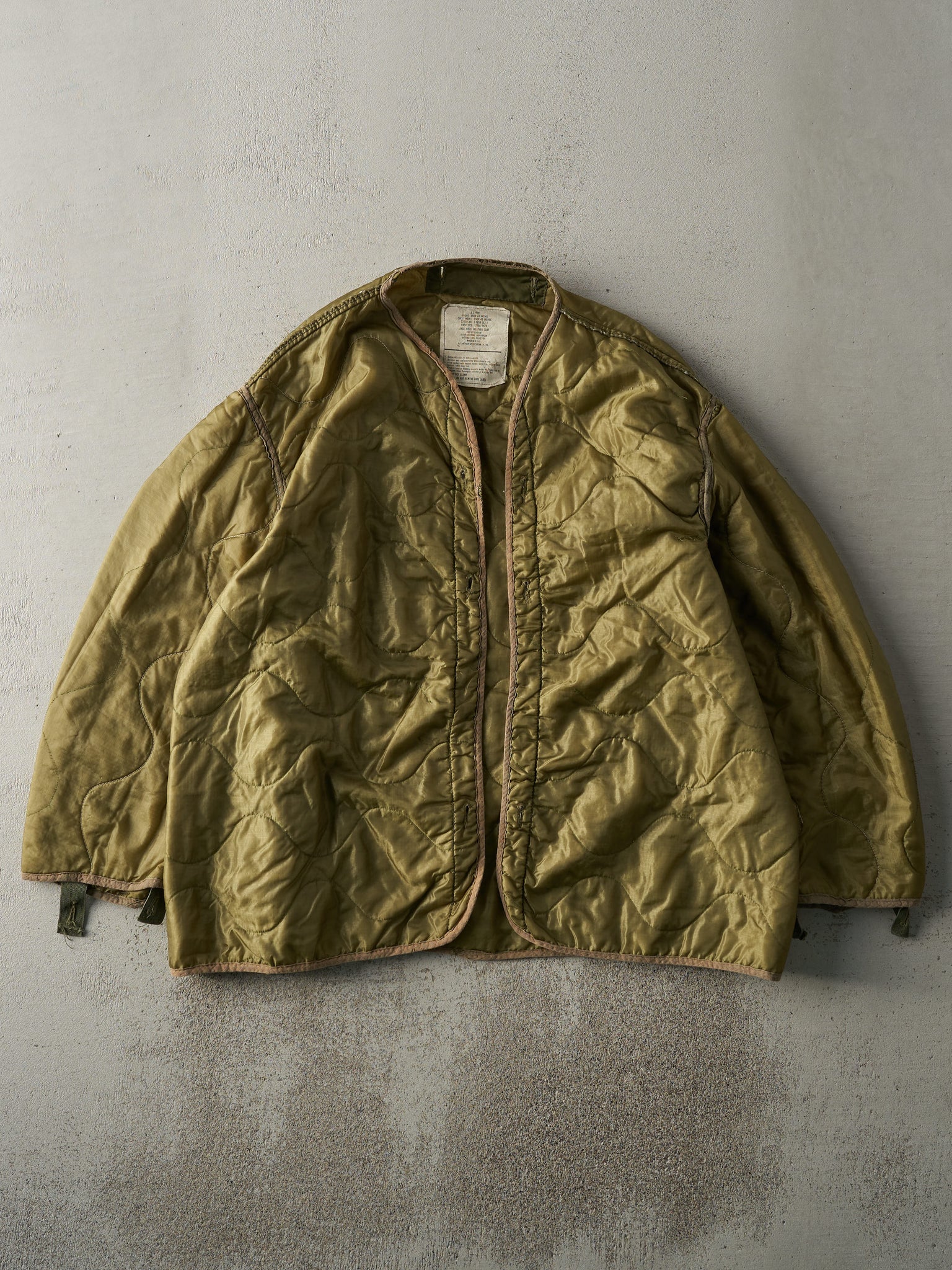 Vintage 90s Olive Green Army Liner Jacket (L)