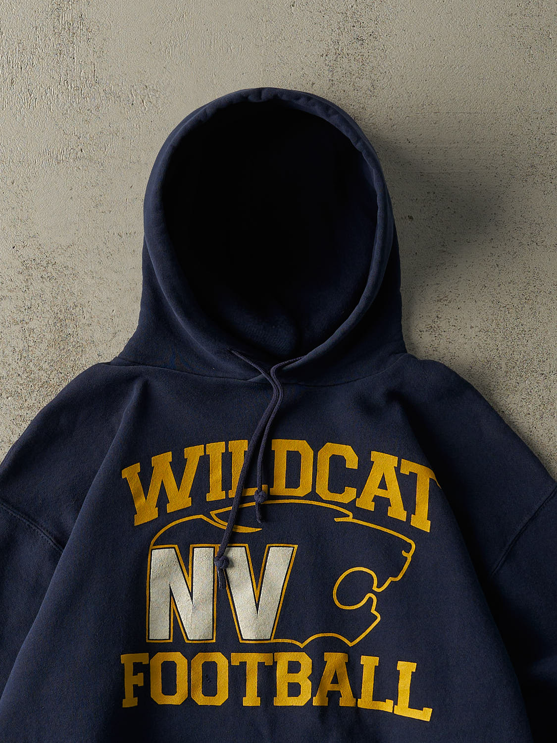 Vintage 90s Navy Blue NV Wildcat Football Russell Athletic Hoodie (L/XL)
