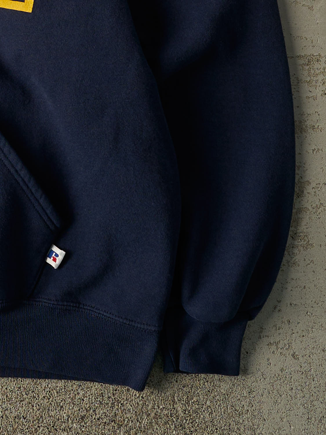 Vintage 90s Navy Blue NV Wildcat Football Russell Athletic Hoodie (L/XL)