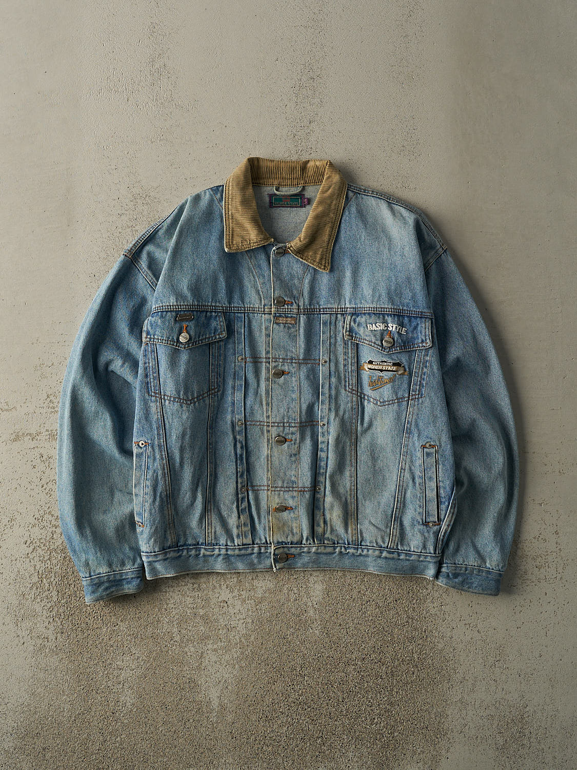 Vintage 90s Light Wash Embroidered Boxy Jean Jacket (L/XL)