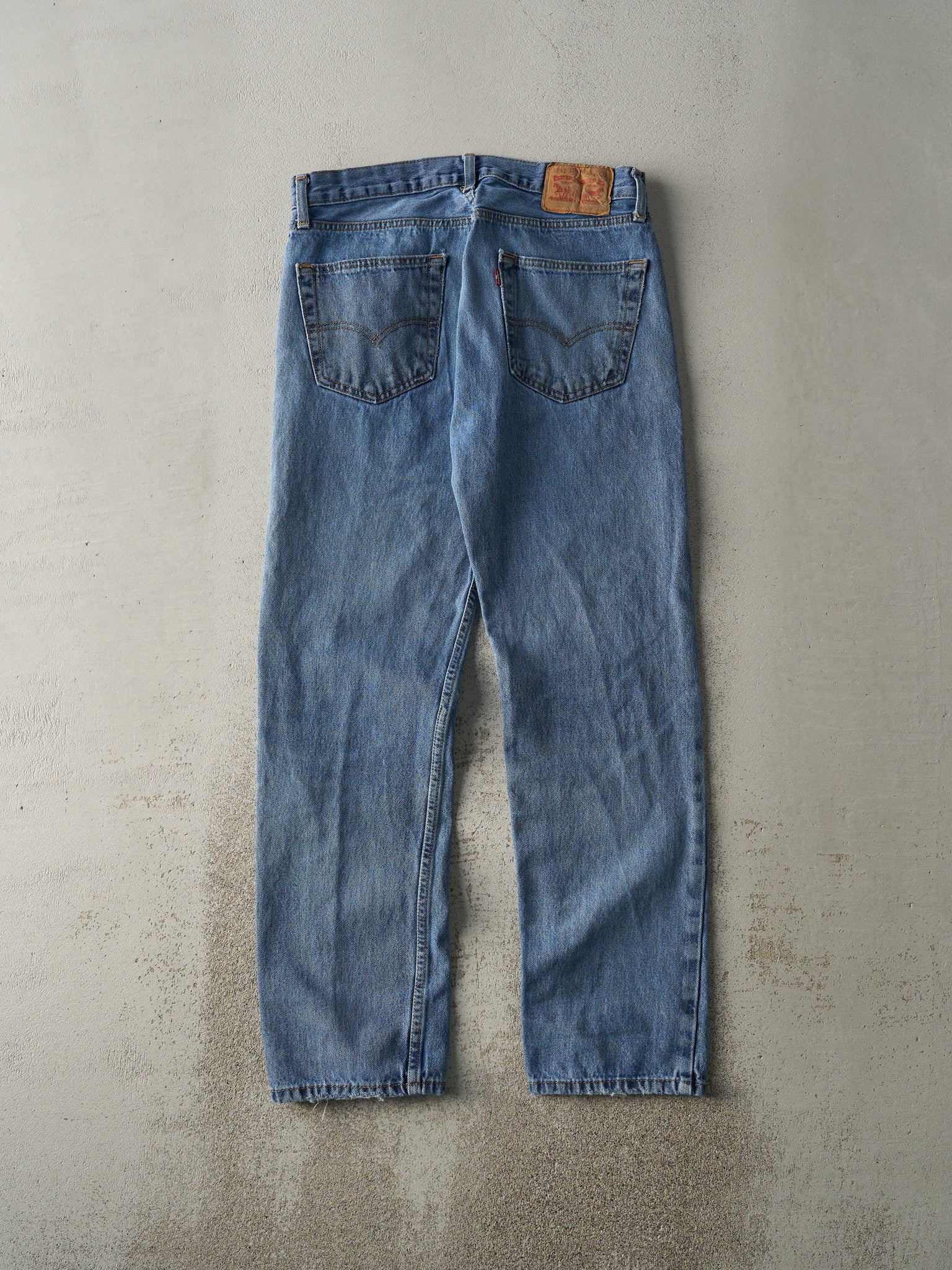 Vintage Y2K Light Wash Levi's 505 Jeans (32x31)