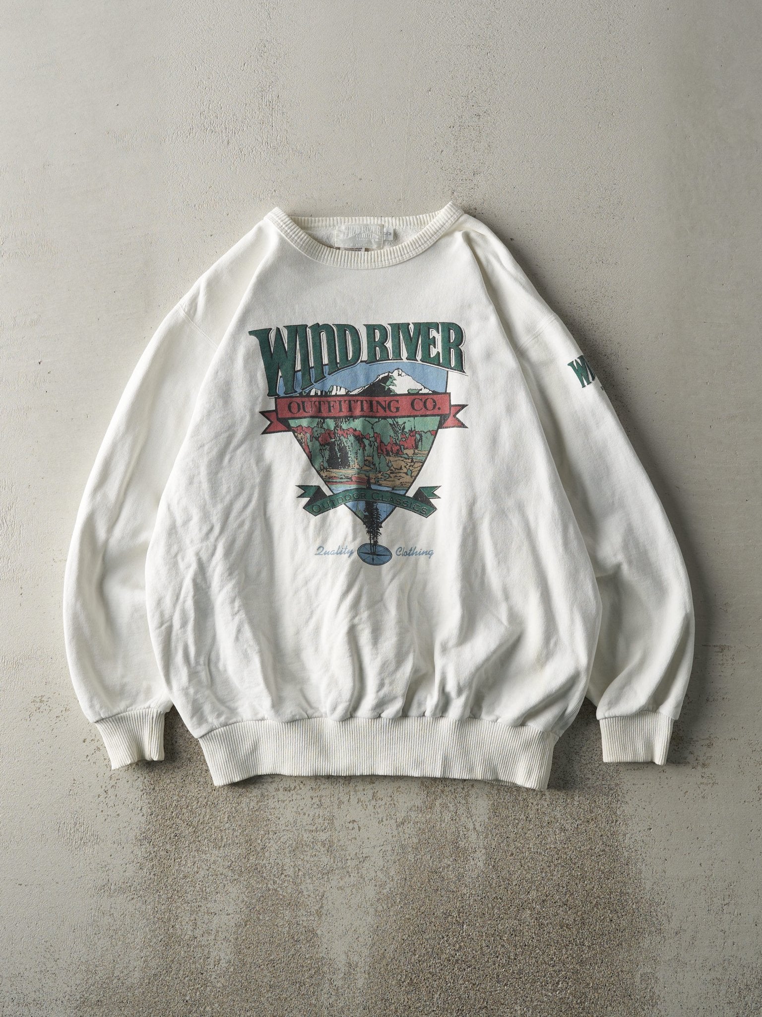 Vintage 90s White Wind River Outfitting Crewneck (M/L)