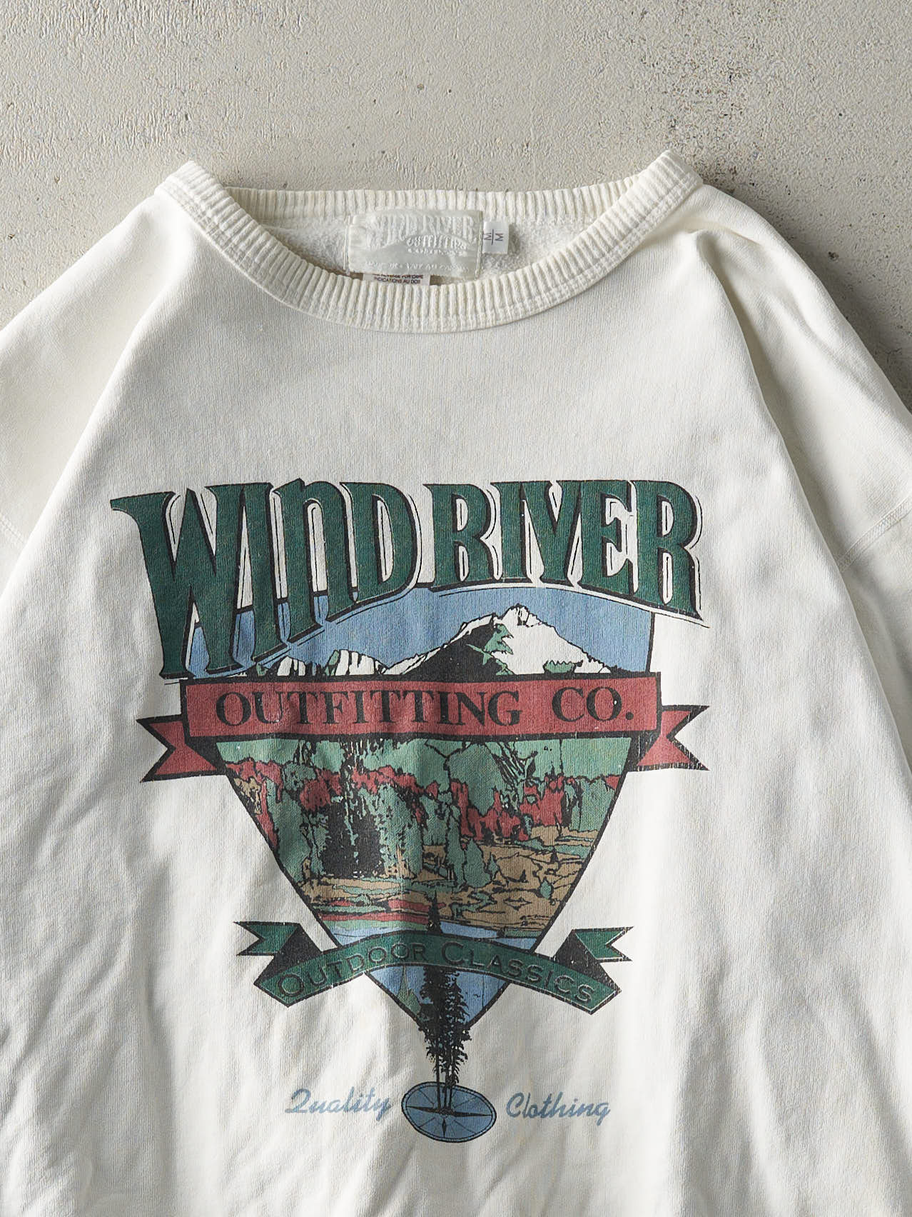 Vintage 90s White Wind River Outfitting Crewneck (M/L)