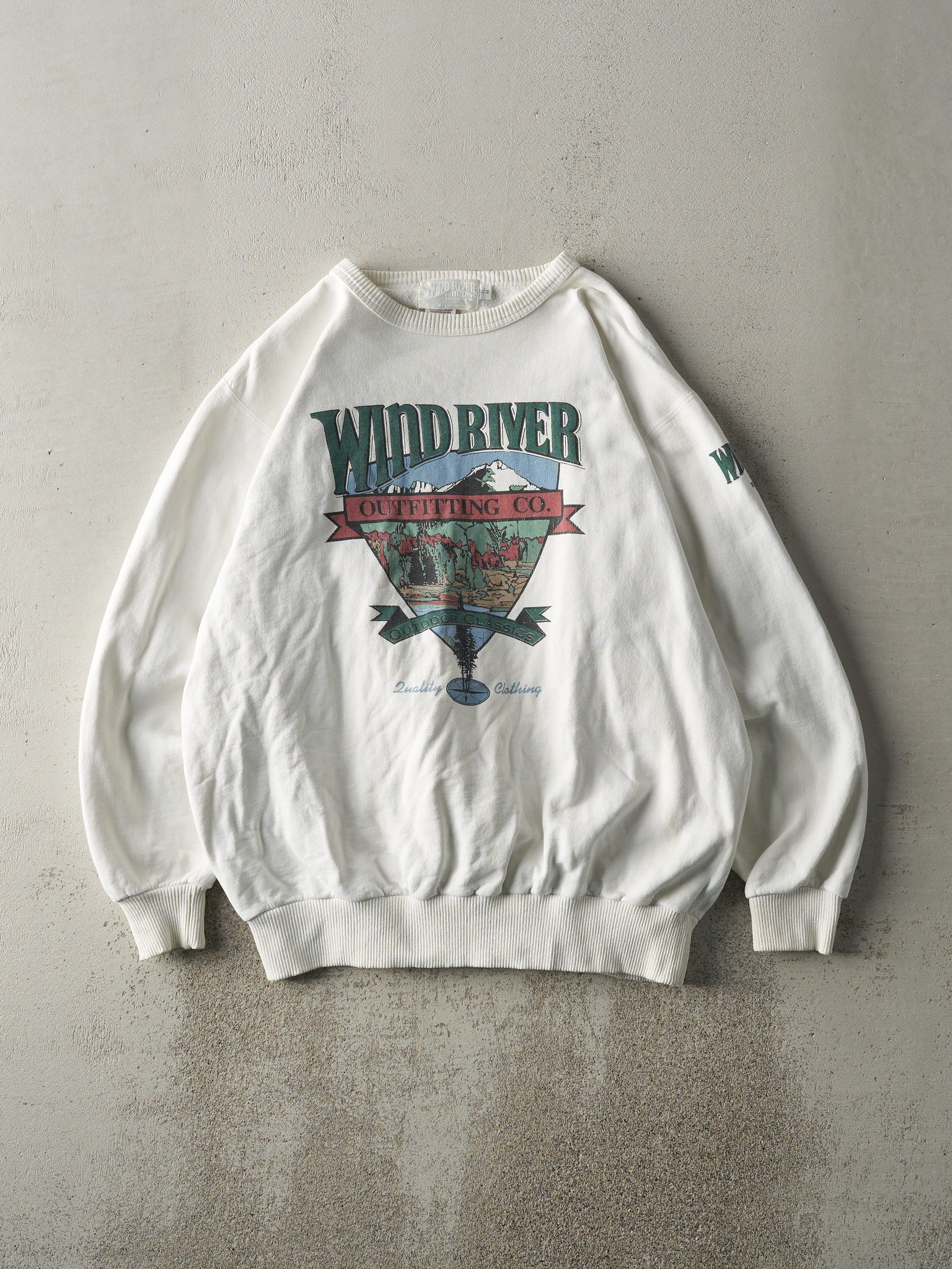 Vintage 90s White Wind River Outfitting Crewneck (M/L)