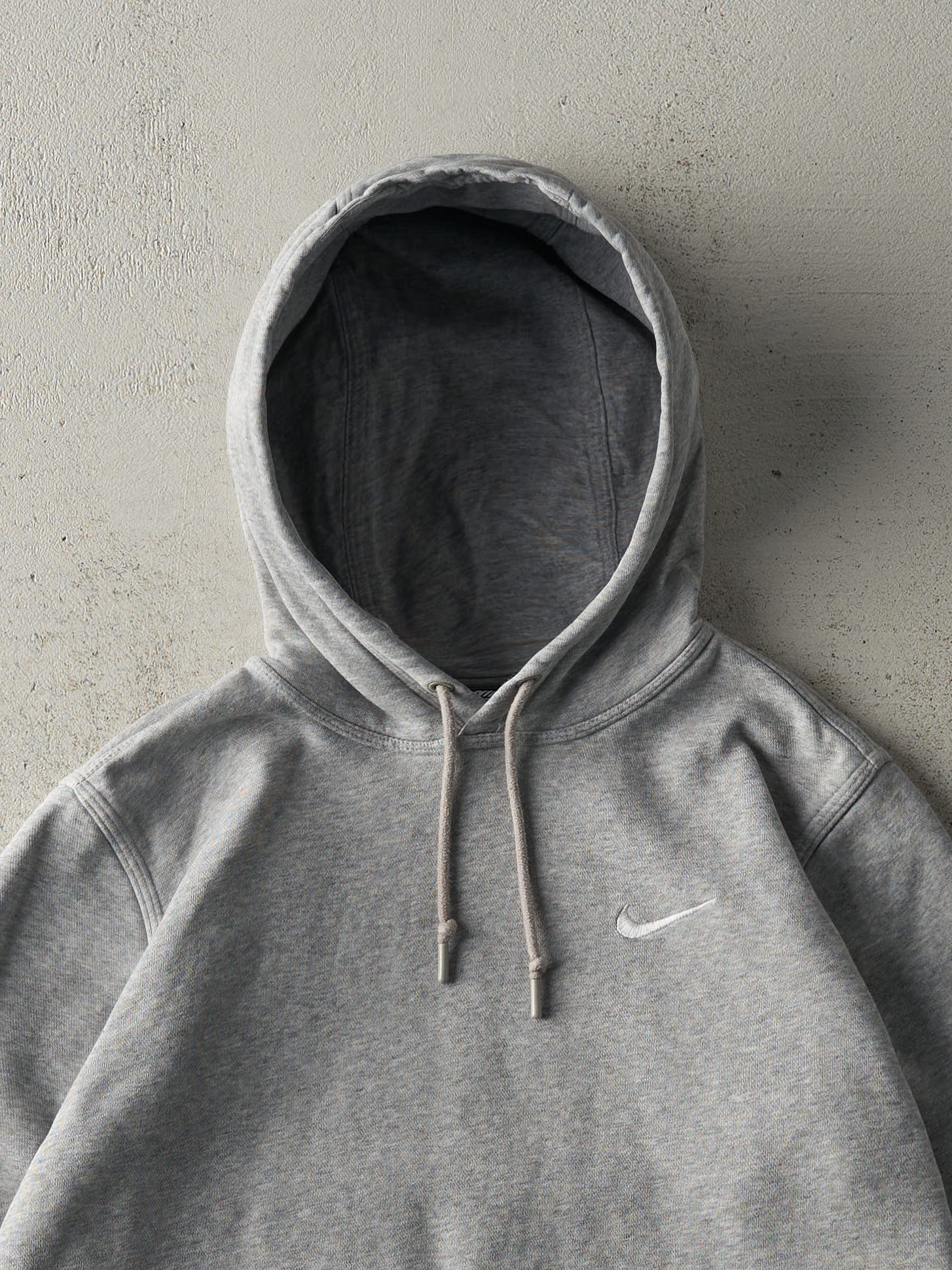 Vintage Y2K Grey Embroidered Nike Swoosh Hoodie (M)