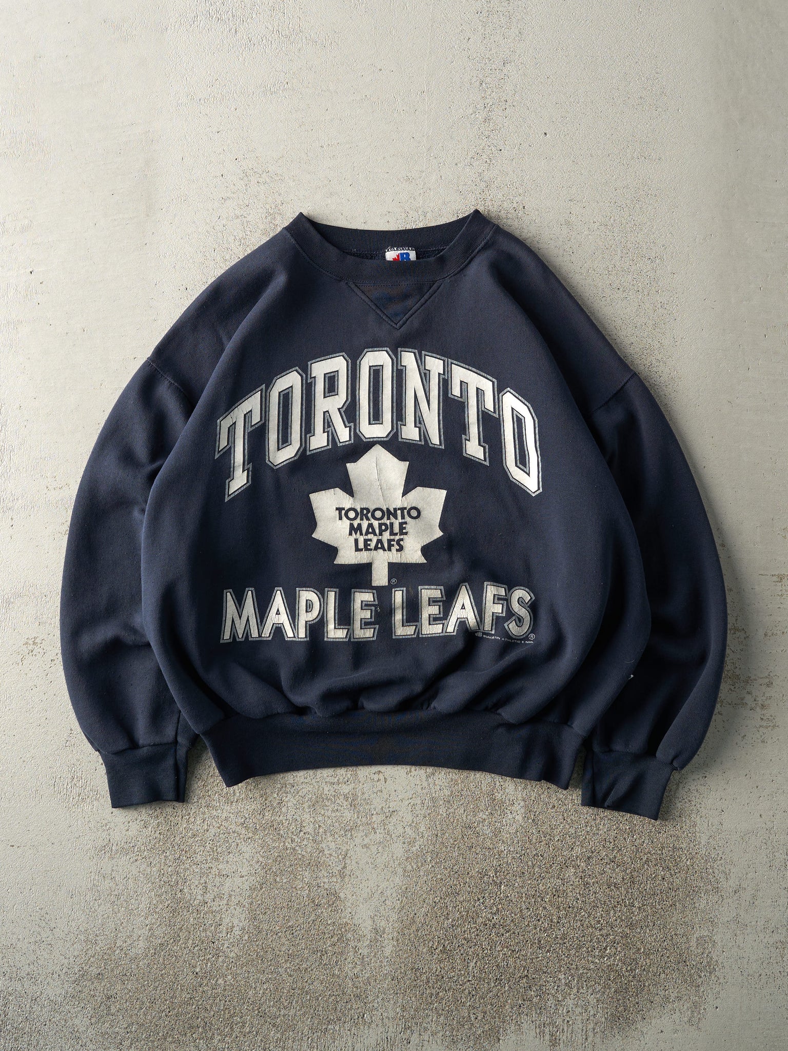 Vintage 90s Navy Blue Toronto Maple Leafs Boxy Crewneck (L)