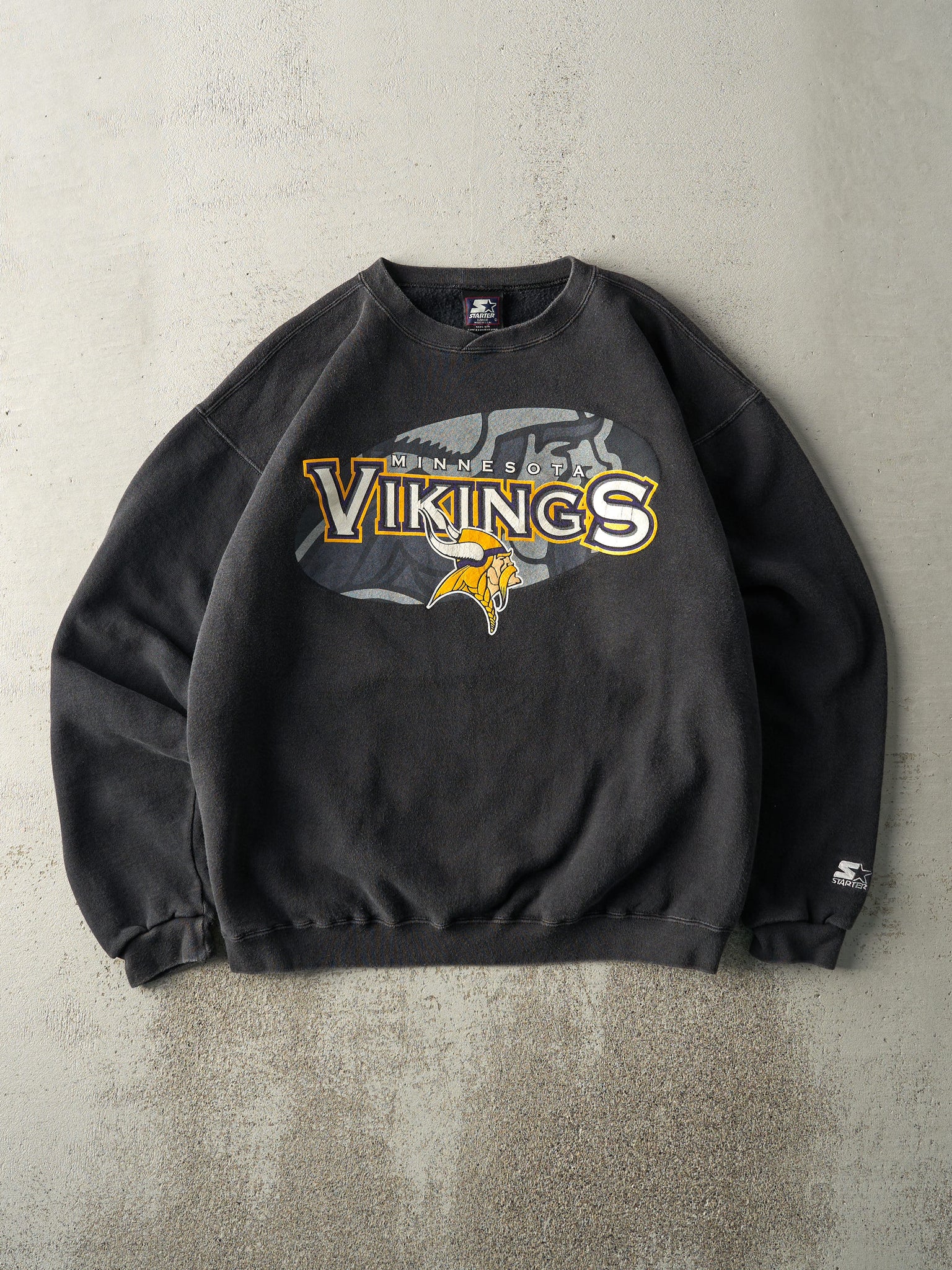 Vintage 90s Black Minnesota Vikings Crewneck M