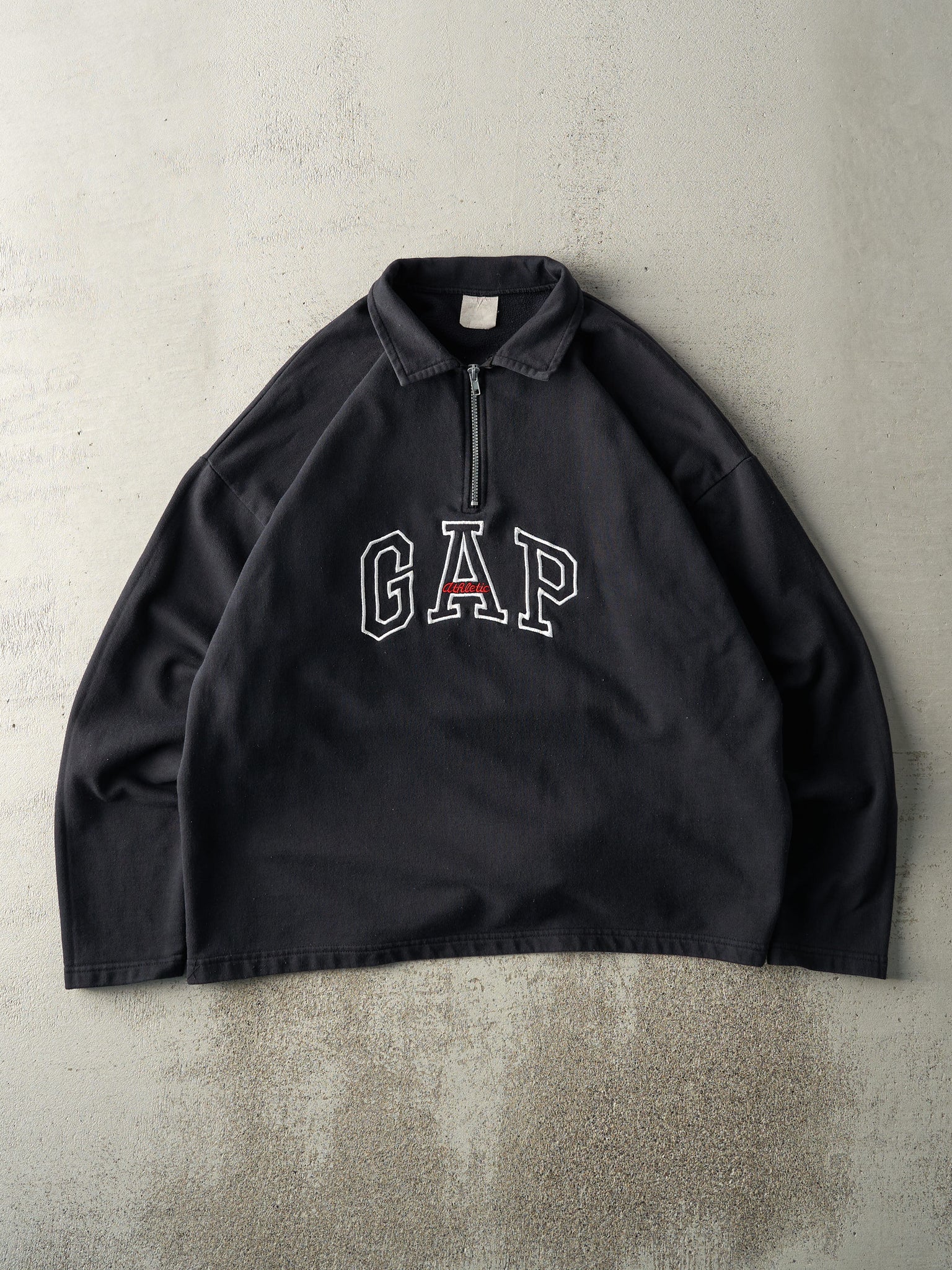 Vintage 90s Embroidered Gap Athletic Quarter Zip Sweatshirt (XL)