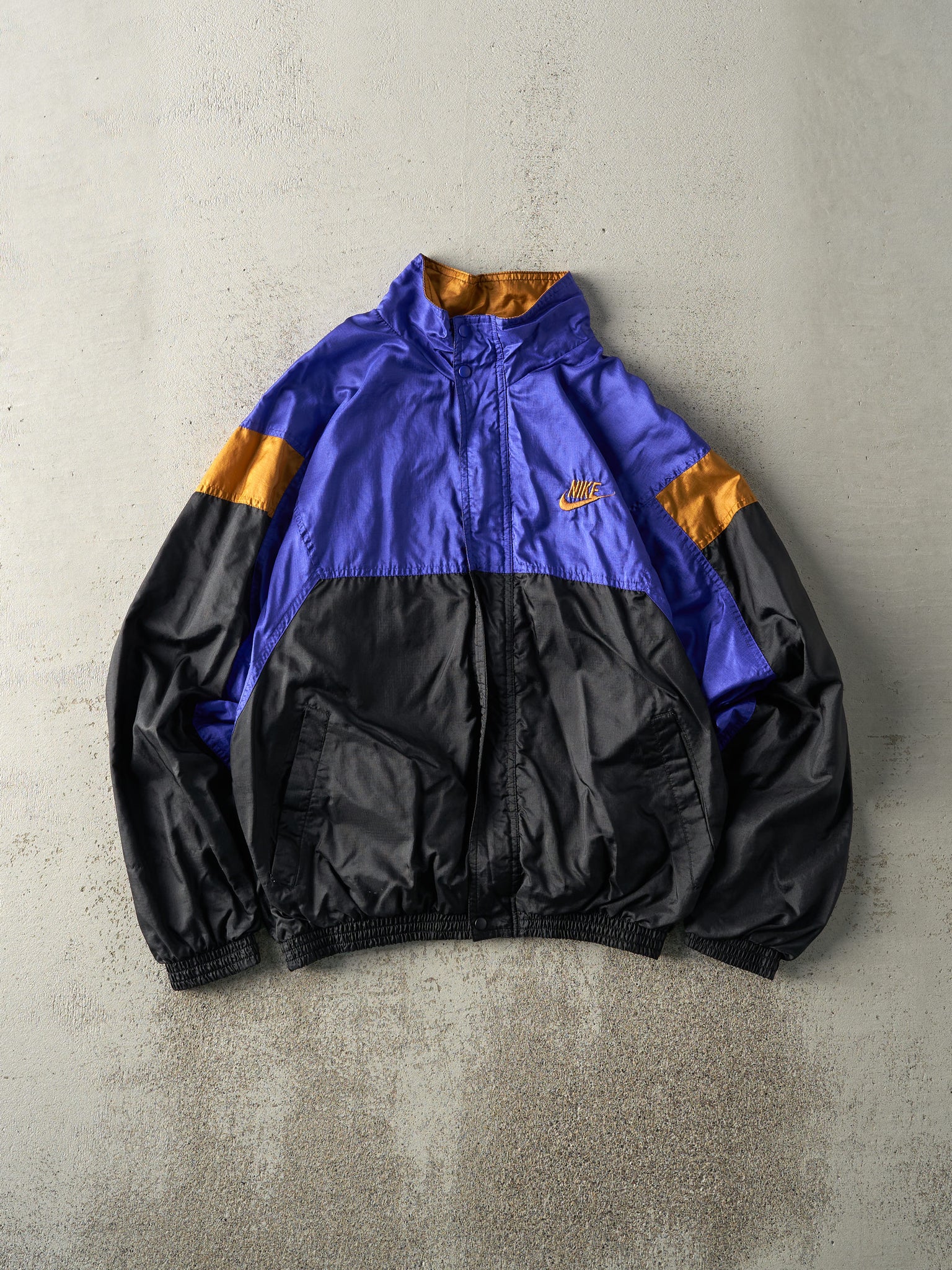 Vintage 90s Purple & Black Nike Zip Up Windbreaker Jacket (M)