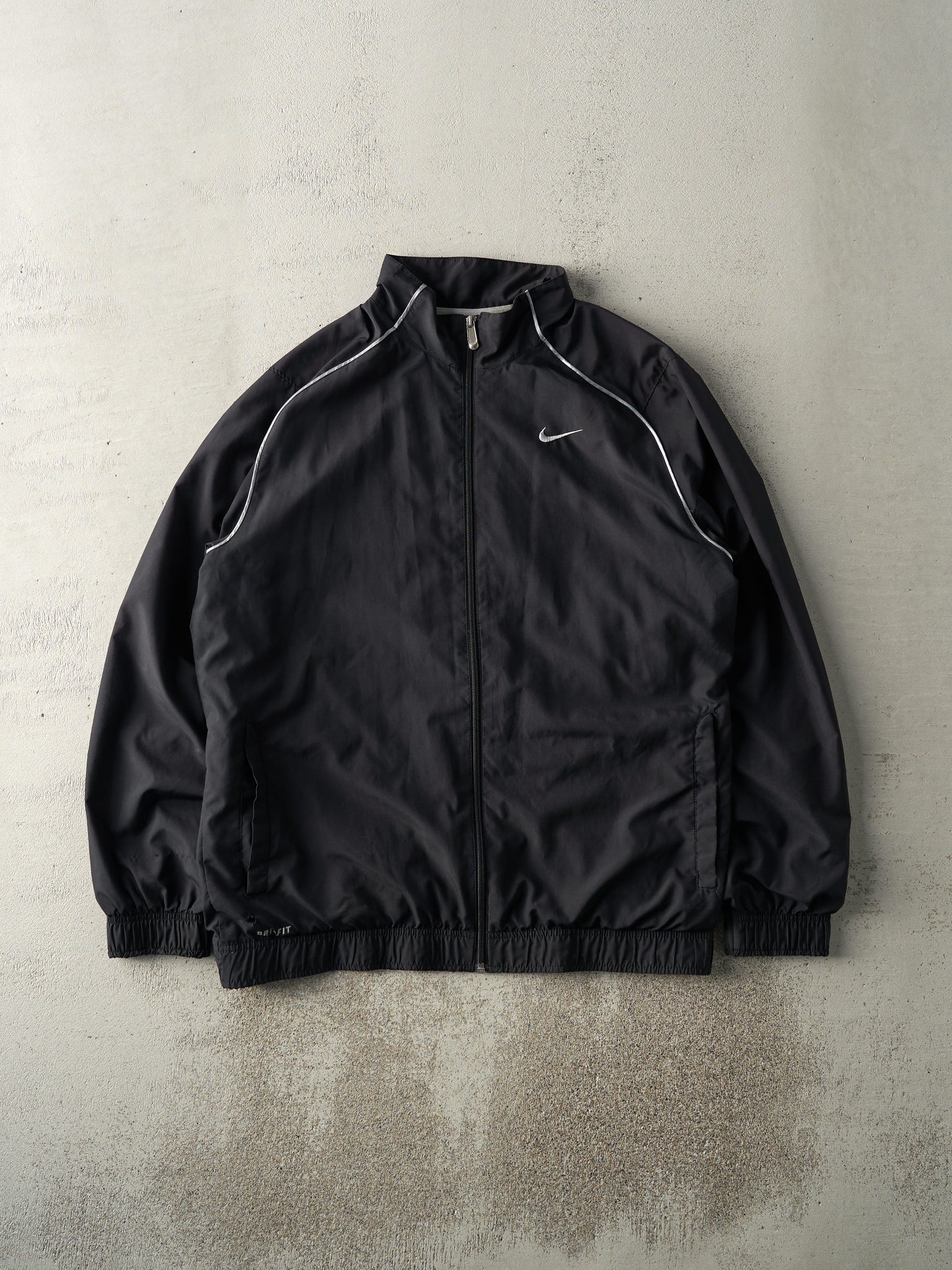Vintage Y2K Black Nike Dri-Fit Zip Up Jacket (M)