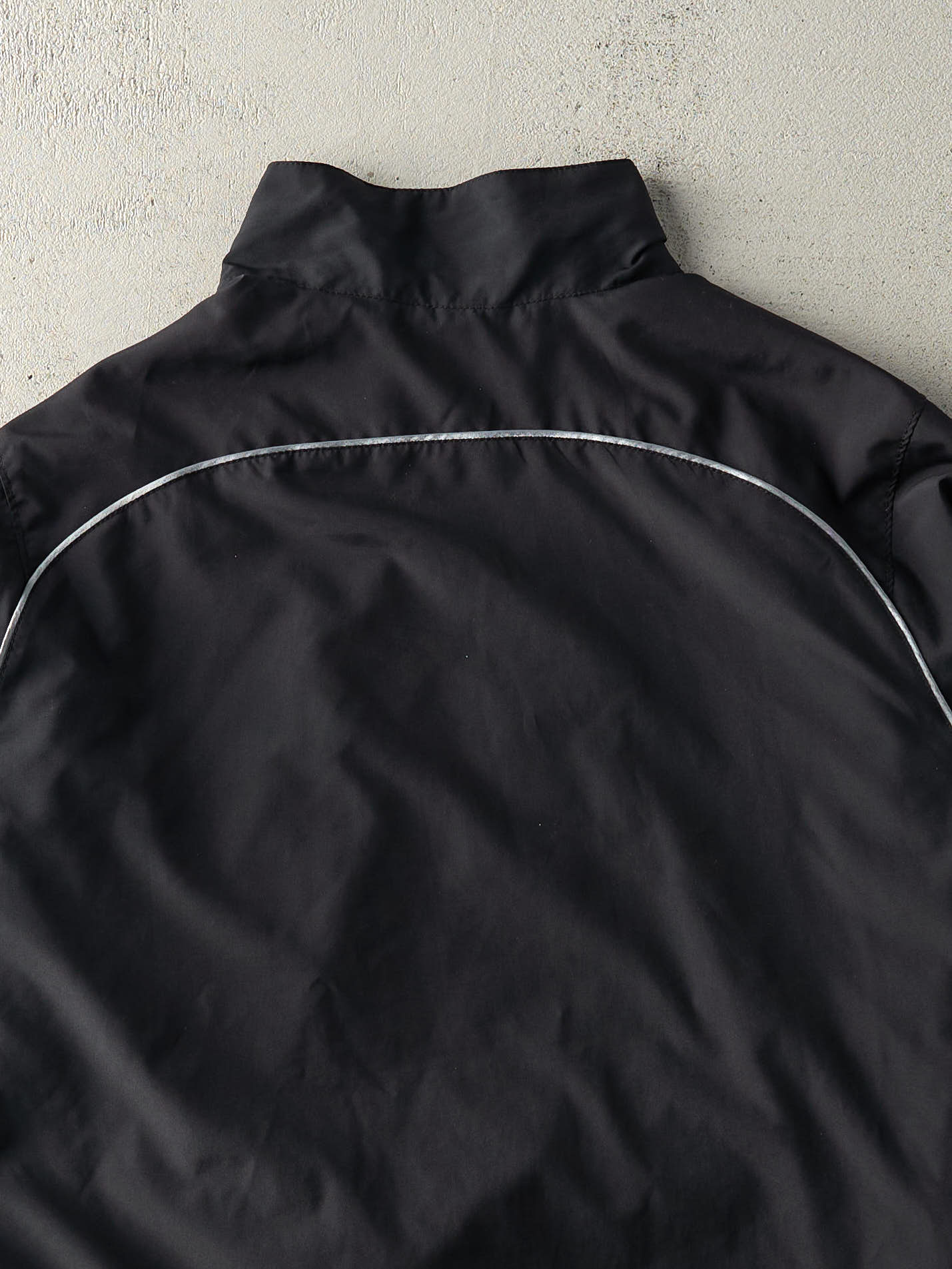 Vintage Y2K Black Nike Dri-Fit Zip Up Jacket (M/L)