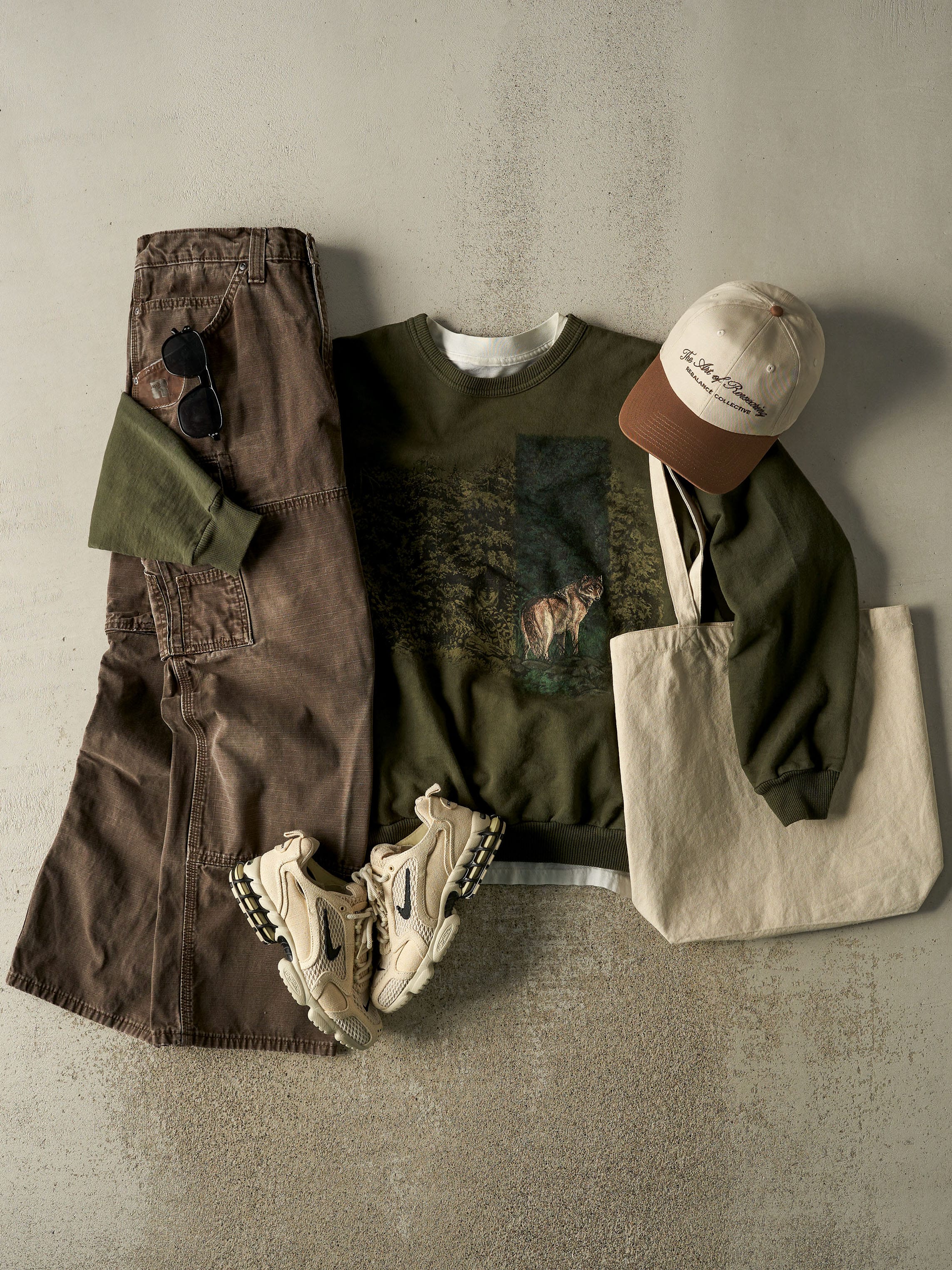 Vintage 90s Green Northern Elements Wolf Crewneck (M)