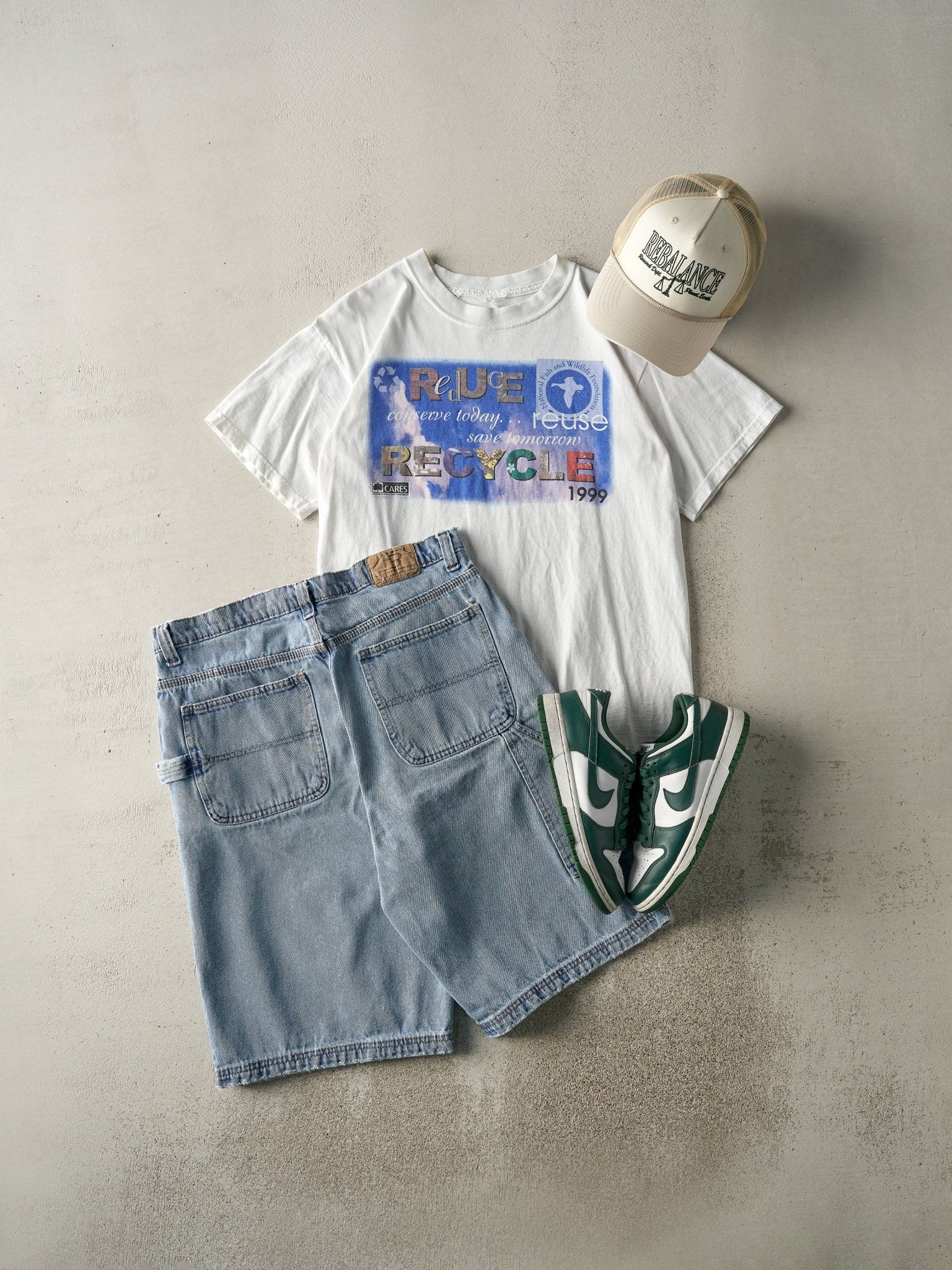 Vintage 99' White Reduce Reuse Recycle Tee (S)