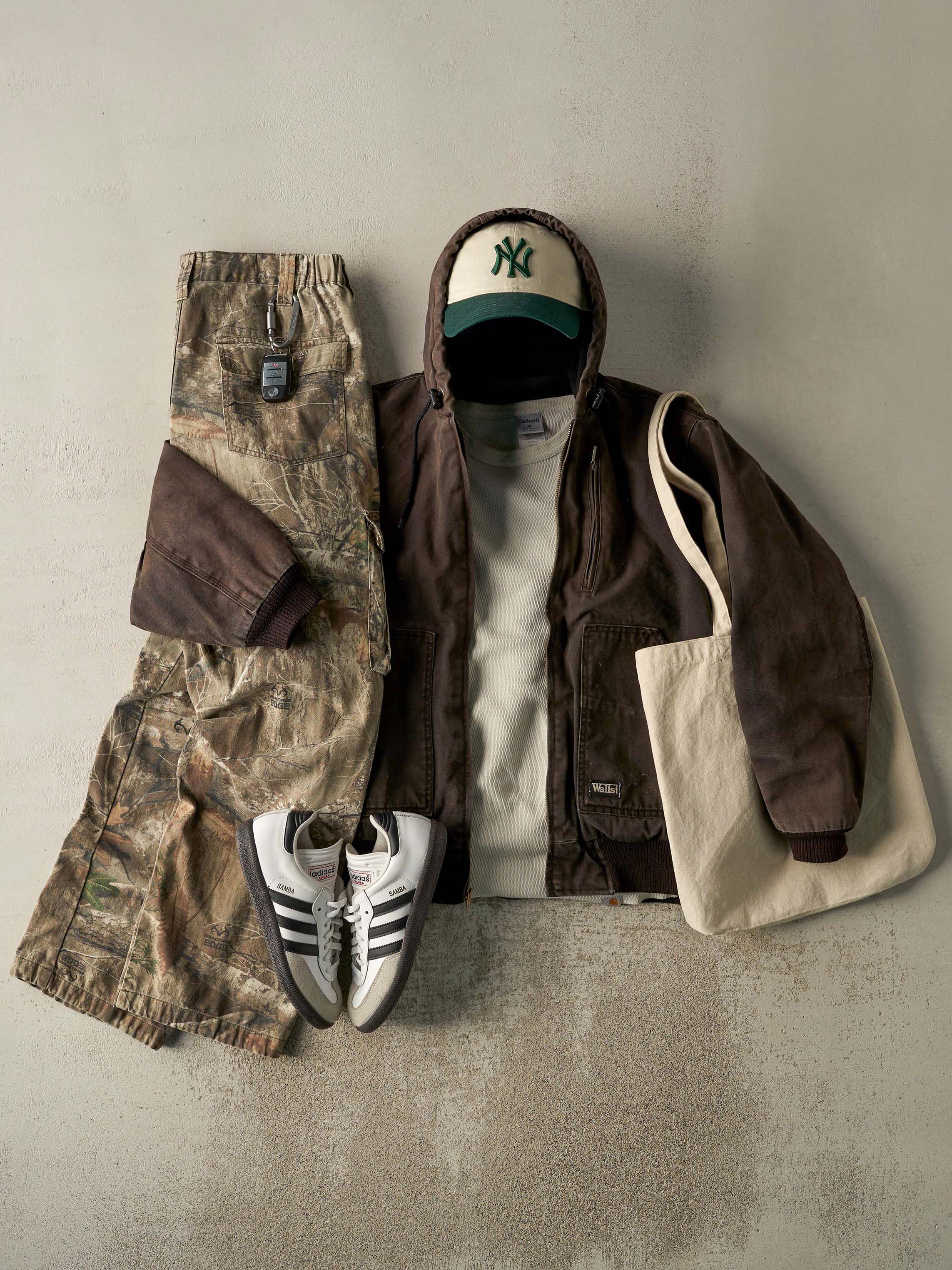 Vintage Y2K Camo Realtree Cargo Pants (35.5x31)