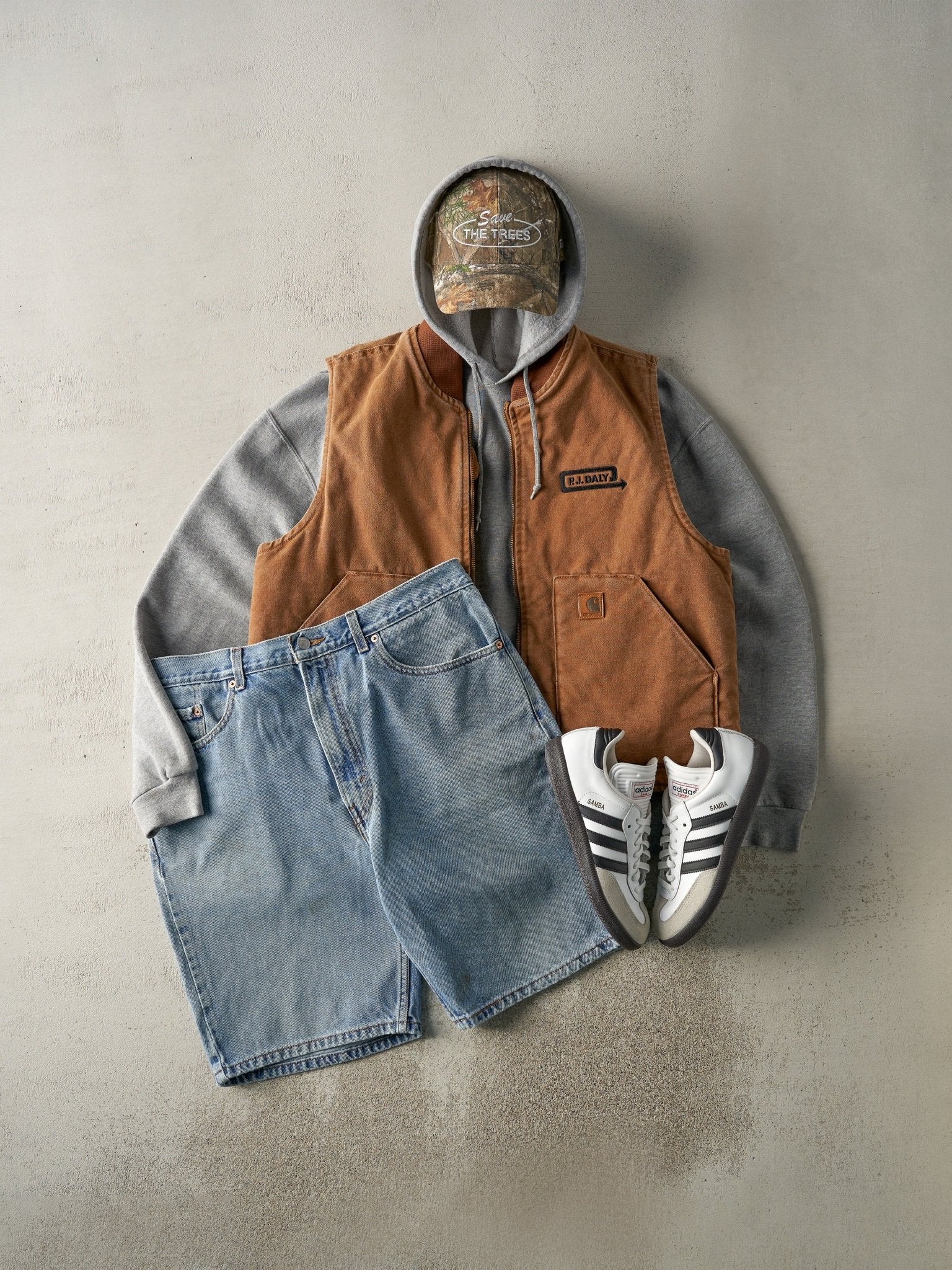 Vintage Y2K Camel Embroidered Carhartt Vest (M)