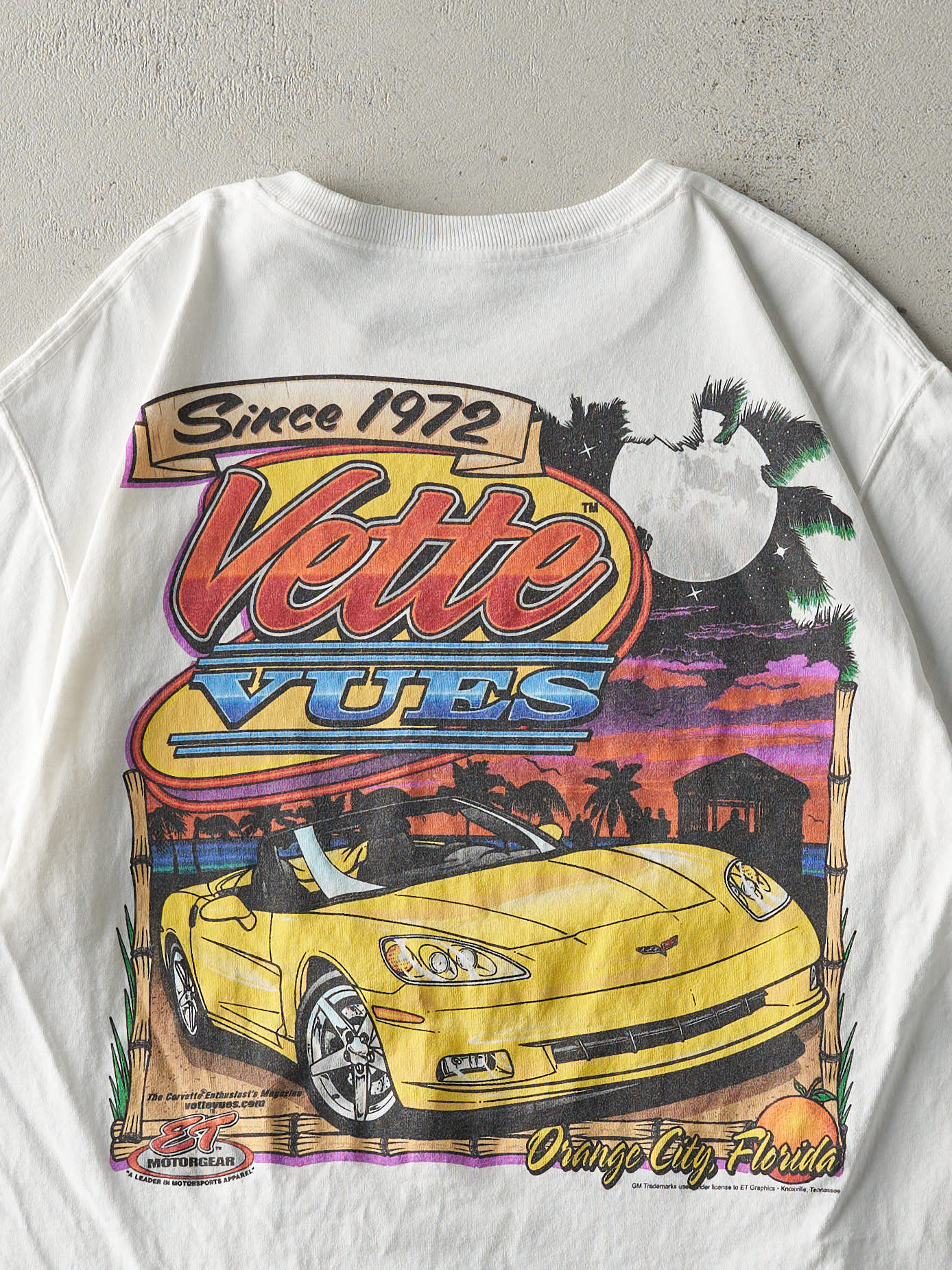 Vintage Y2K White Vette Vues Magazine Tee (M/L)