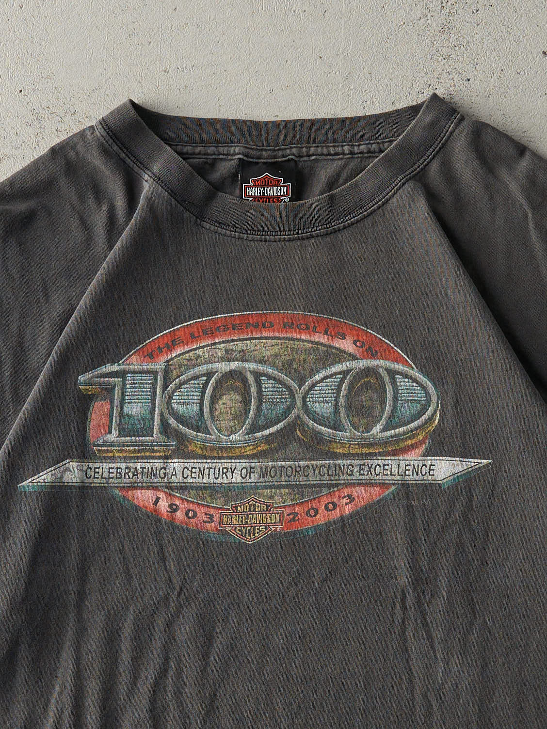 Vintage 03' Faded Black Ottawa Ontario Harley Davidson Tee (L)