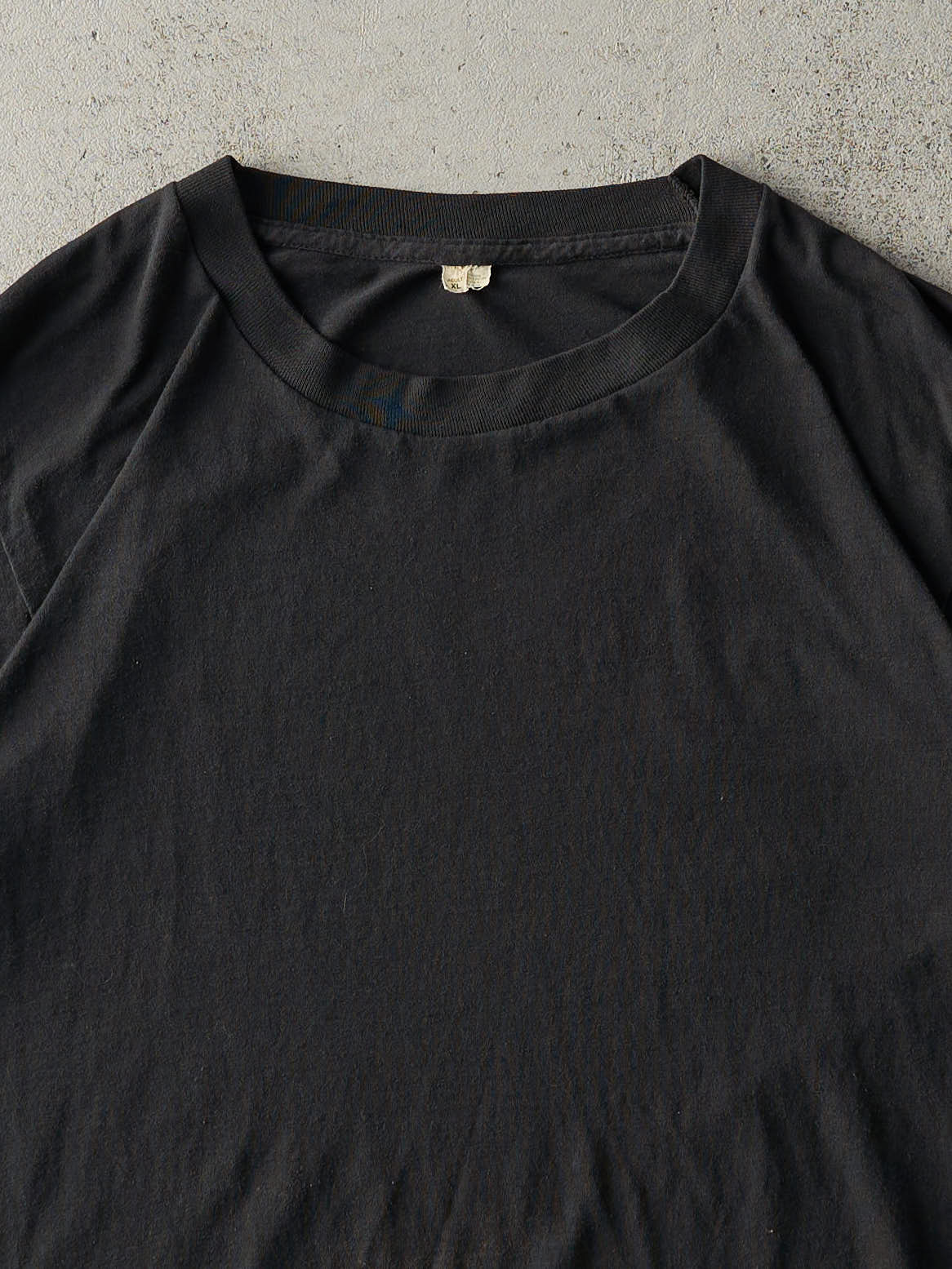 Vintage 80s Black Blank Single Stitch Tee (M)