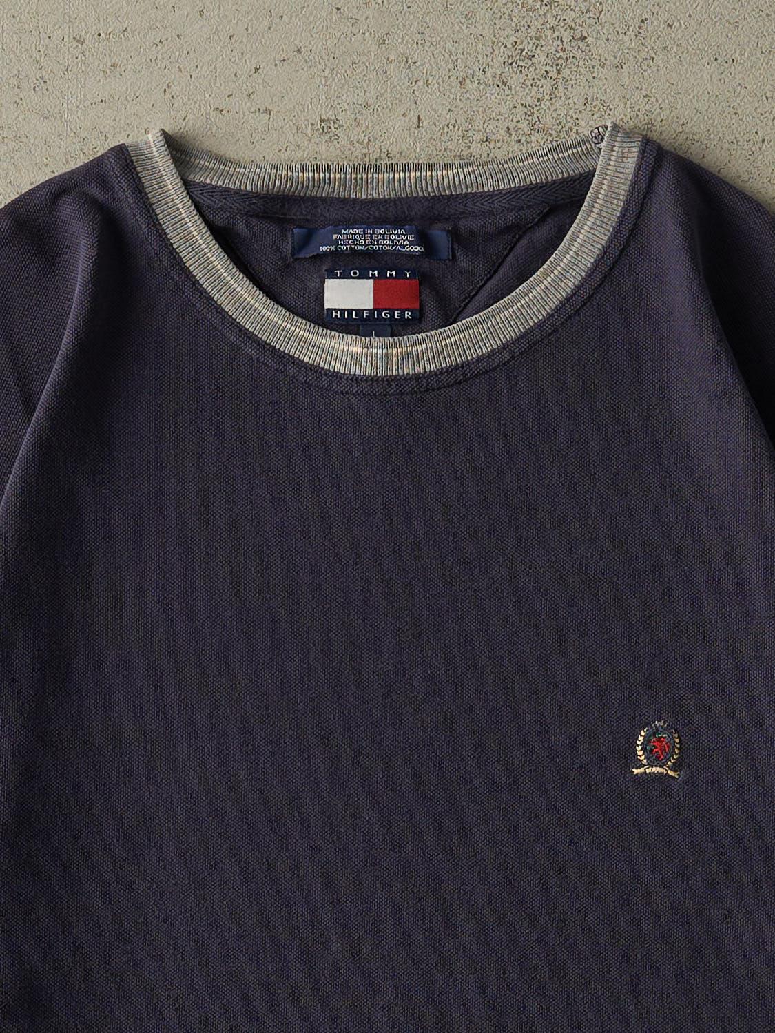 Vintage 90s Navy Blue Tommy Hilfiger Embroidered Textured Tee (L/XL)