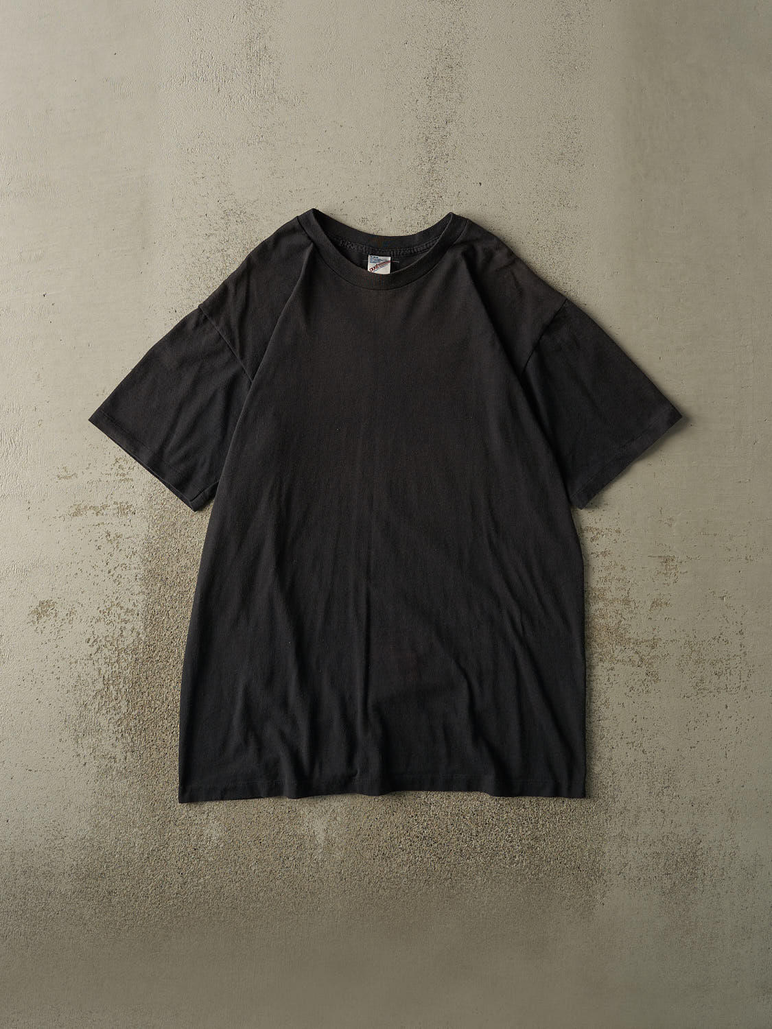 Vintage 90s Faded Black Blank Single Stitch Tee (XL)