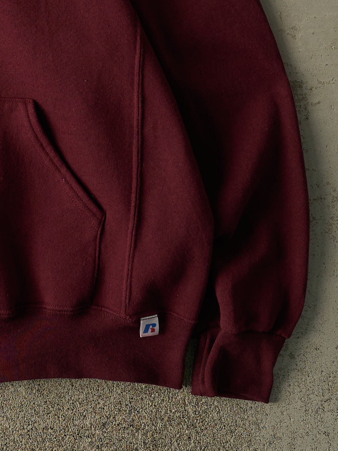 Vintage Y2K Burgundy Russell Athletic Hoodie (L/XL)