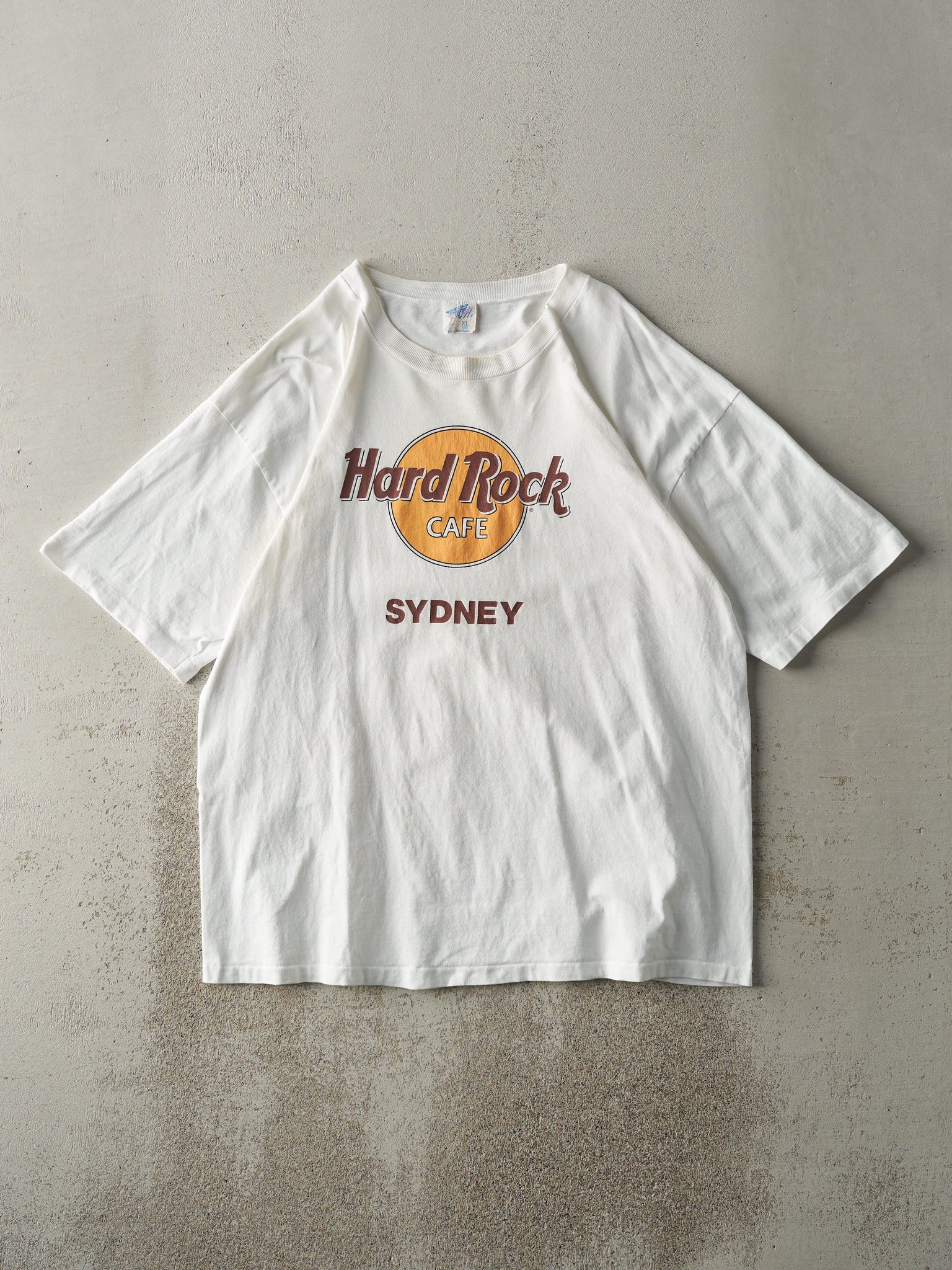 Vintage 90s White Hard Rock Cafe Sydney Tee (L)